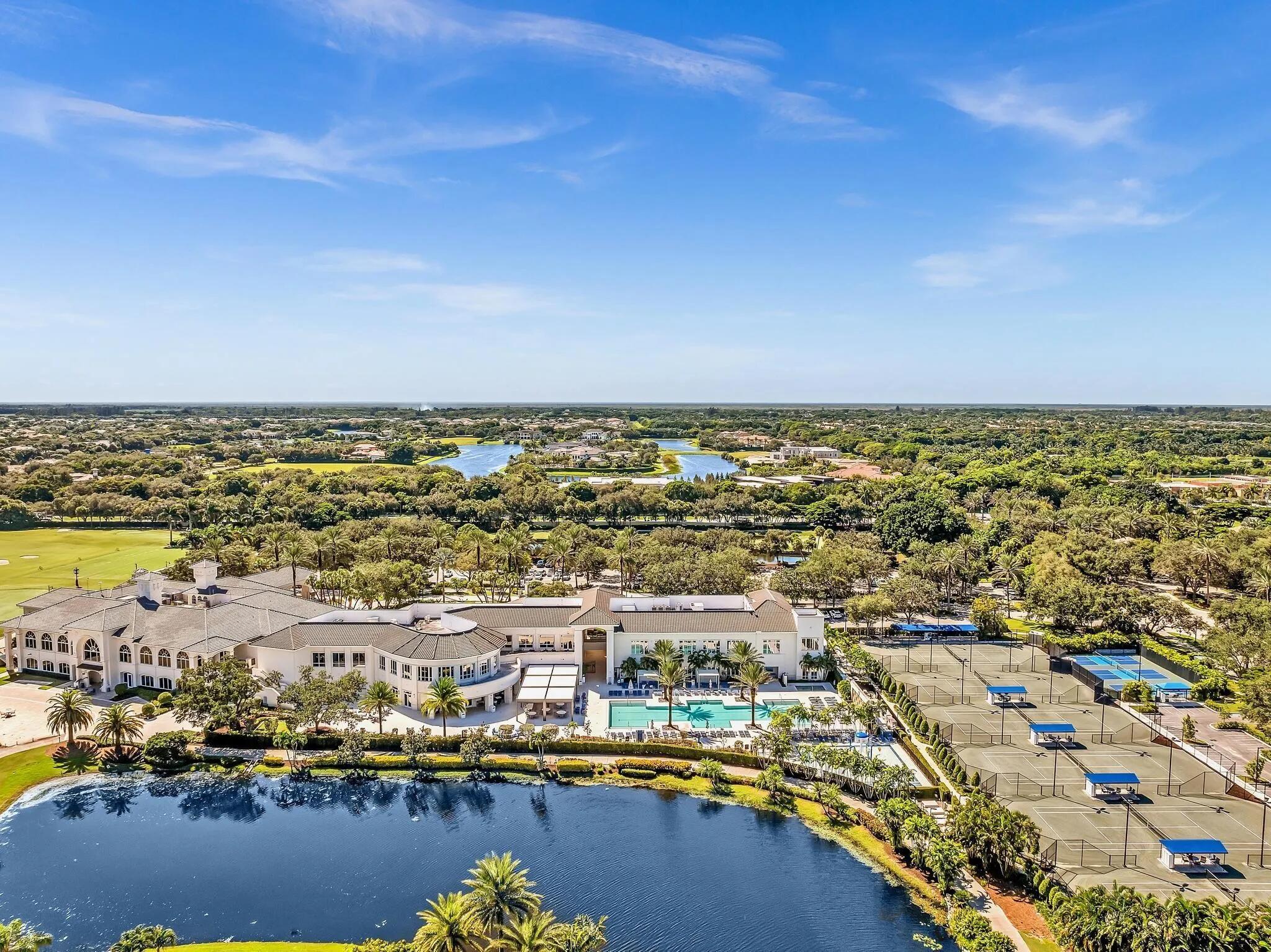 Mizner Country Club - Residential