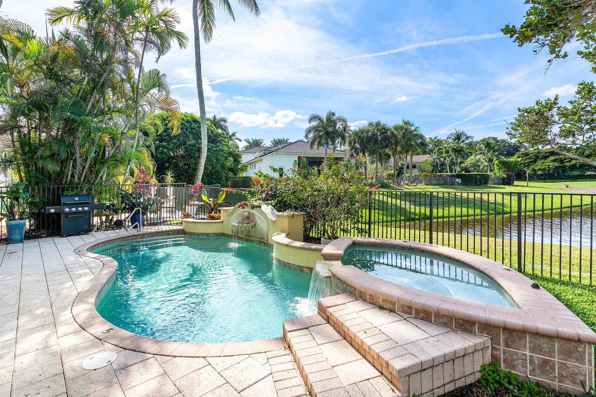 Mizner Country Club - Residential