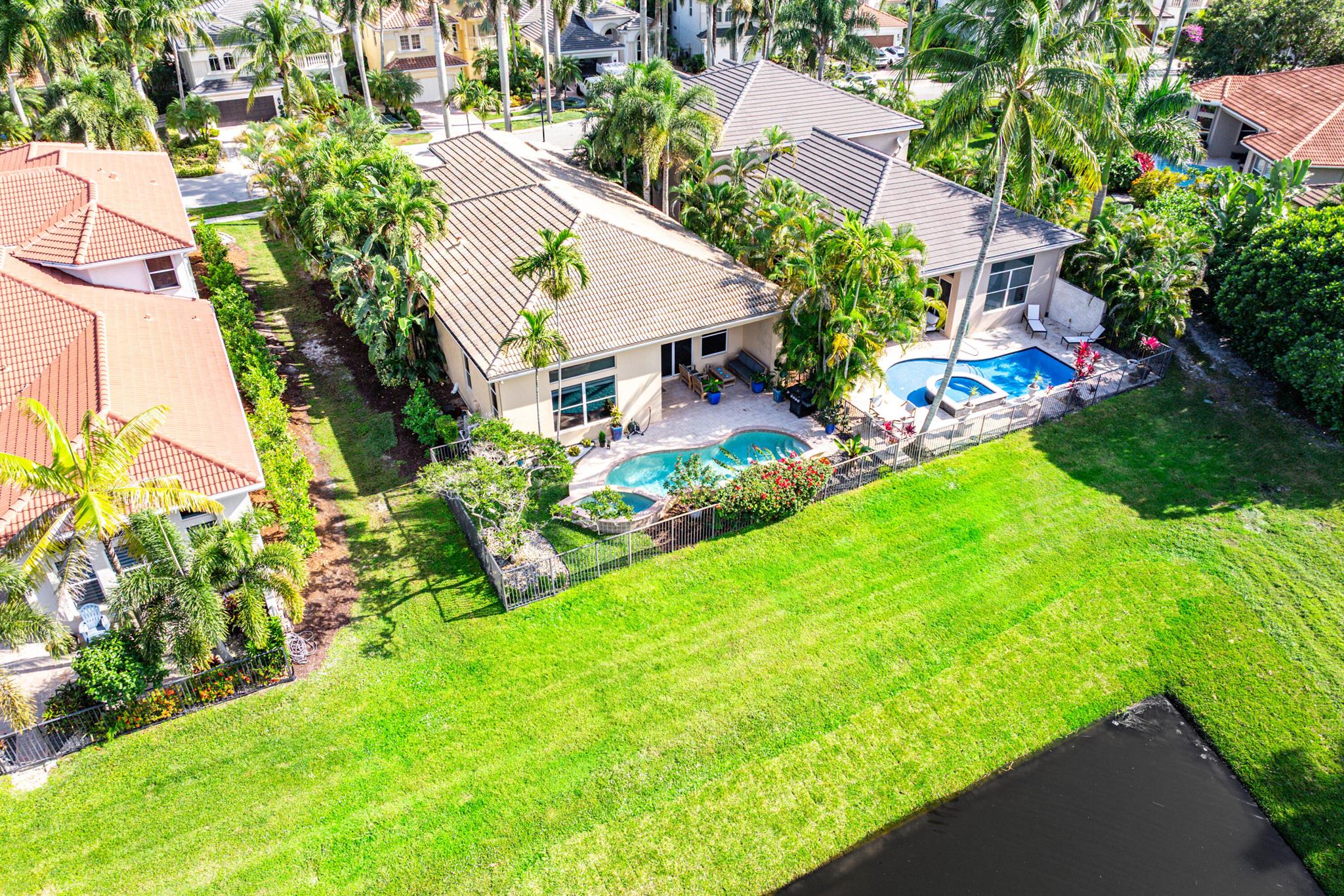 Mizner Country Club - Residential