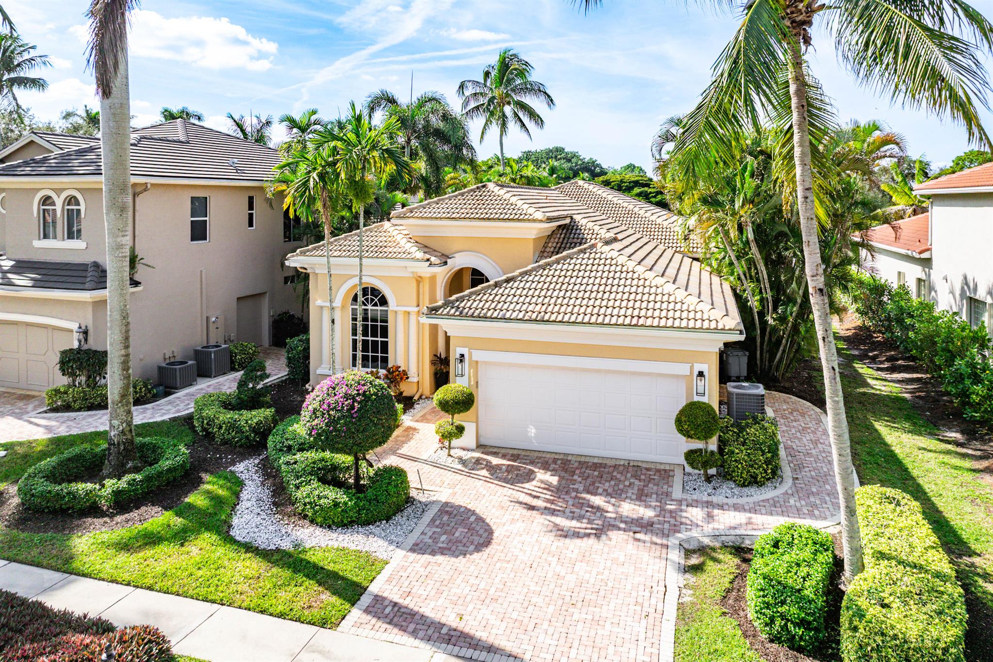 Mizner Country Club - Residential