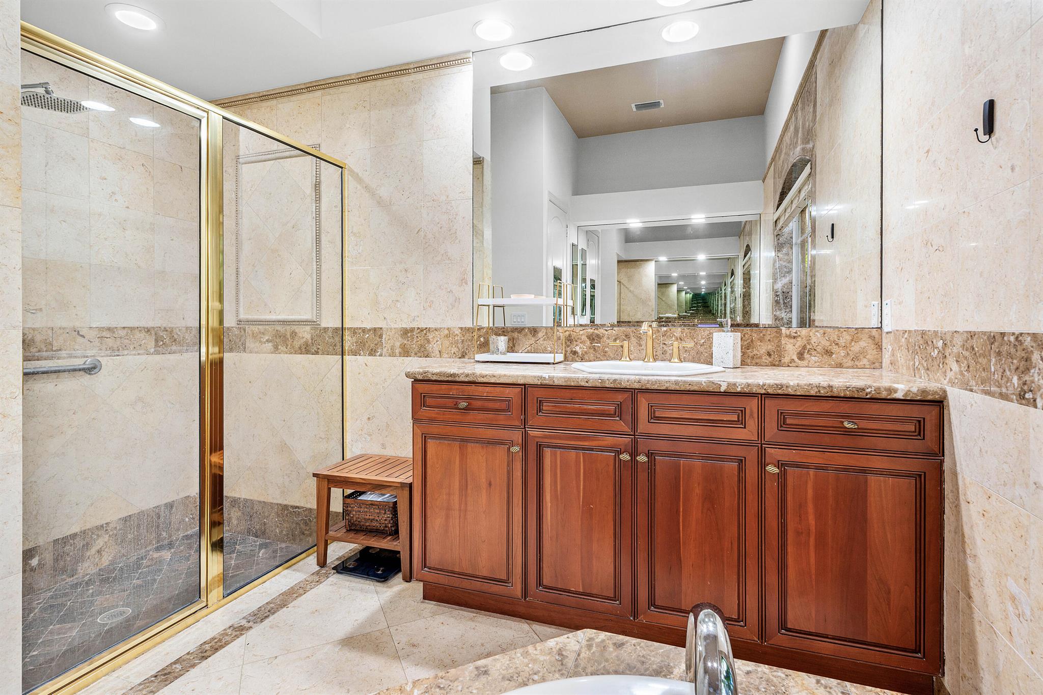 Mizner Country Club - Residential