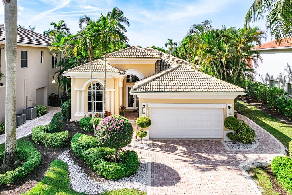 Photo of 15969 Double Eagle Trail, Delray Beach, FL 33446 (MLS # R11146095)