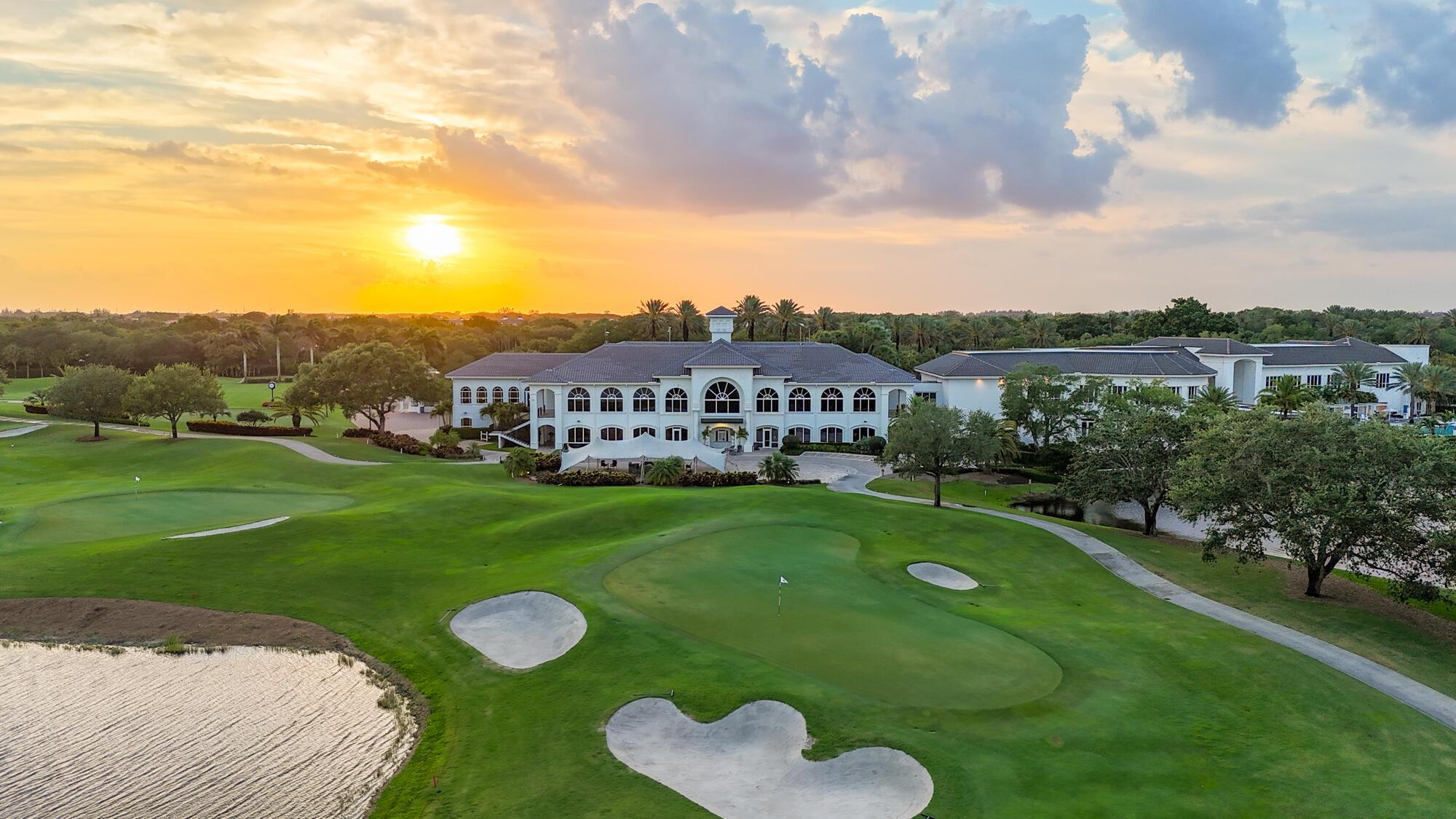 Mizner Country Club - Residential