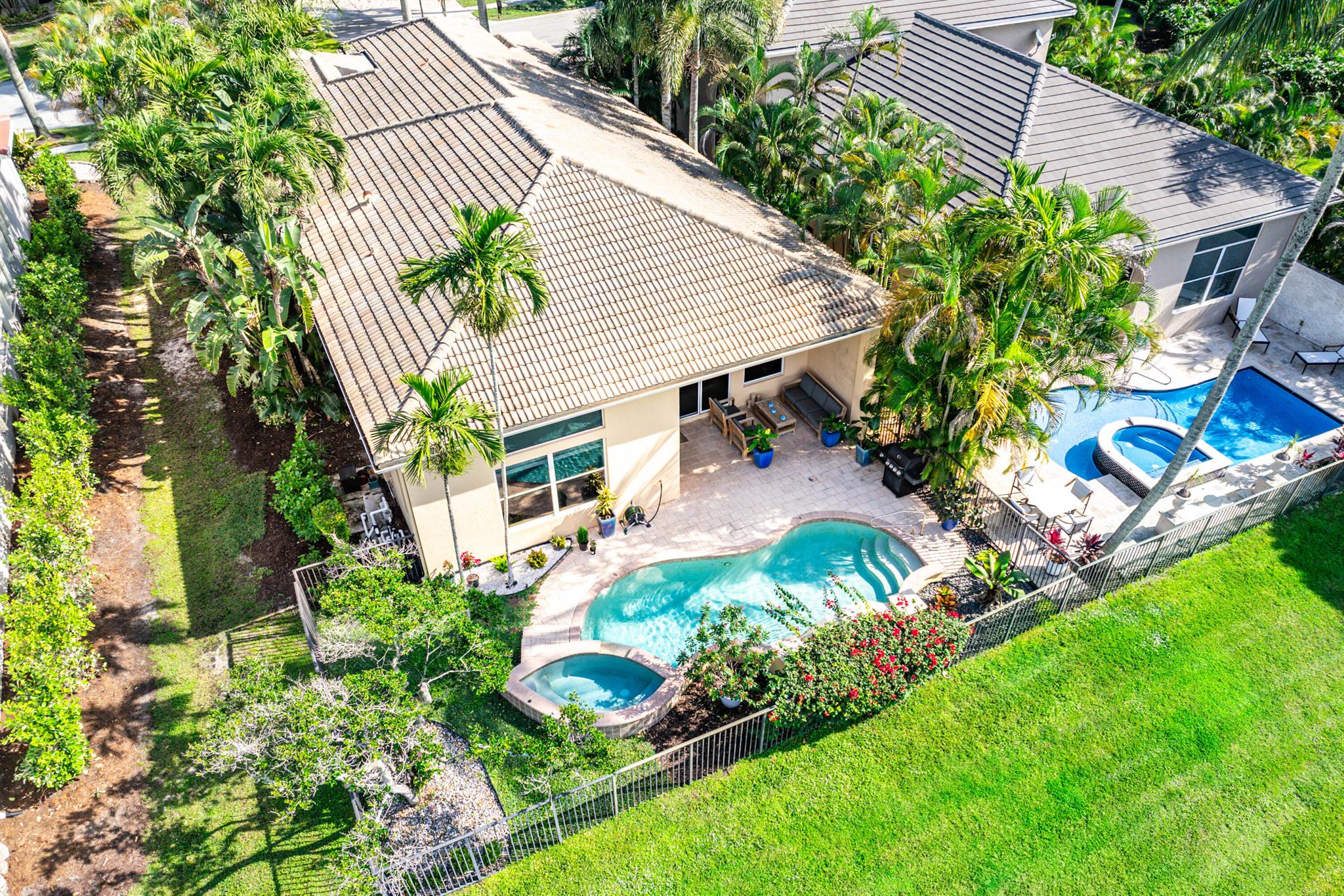 Mizner Country Club - Residential