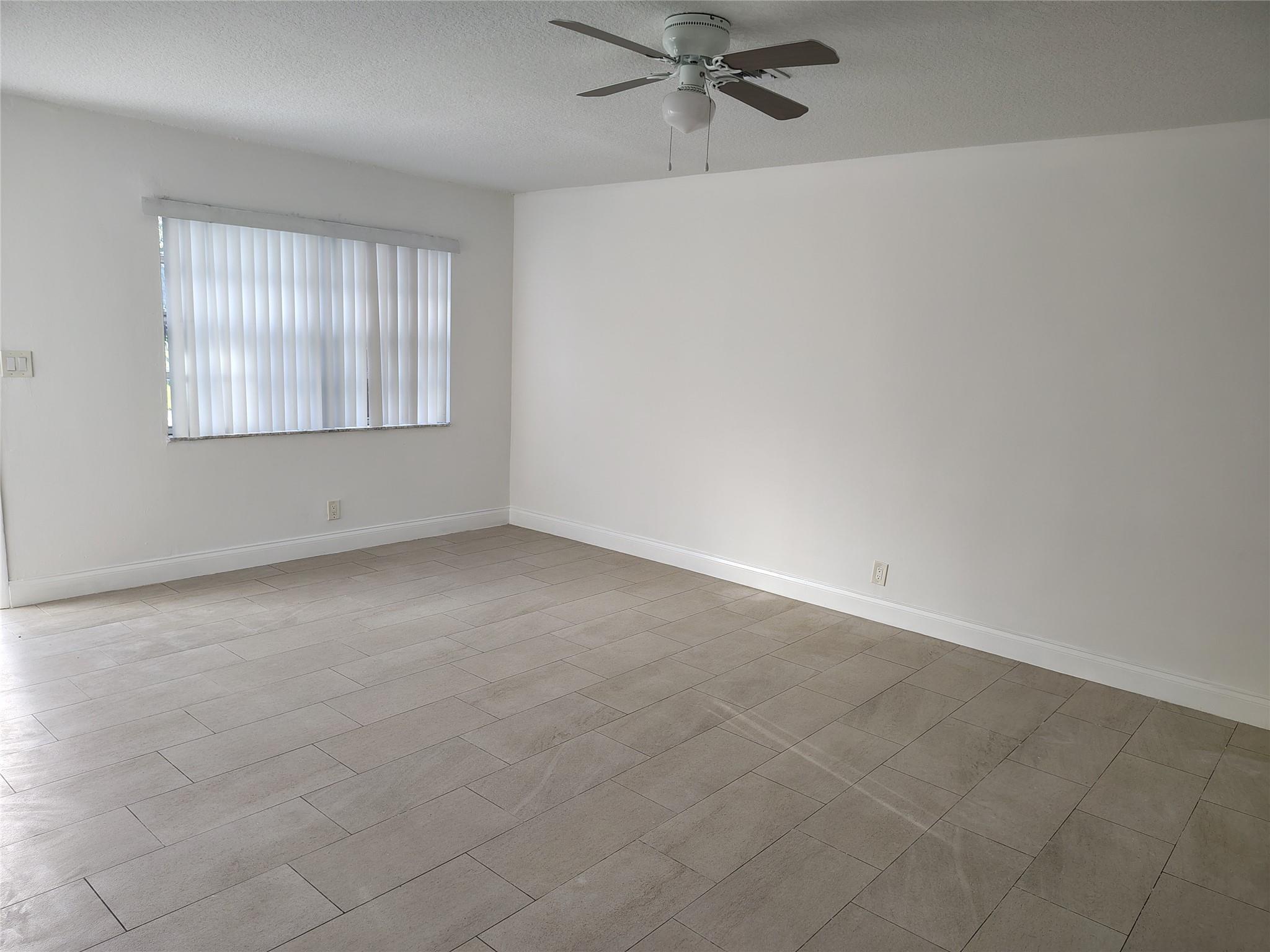 Coral Spgs Sub 1 59-30 B - Residential Lease