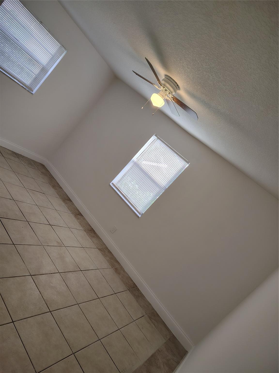 Coral Spgs Sub 1 59-30 B - Residential Lease