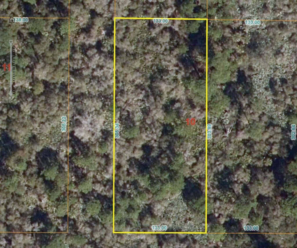 Photo of Tbd W Dixie Boulevard, Fort Pierce, FL 34946 (MLS # R11014407)