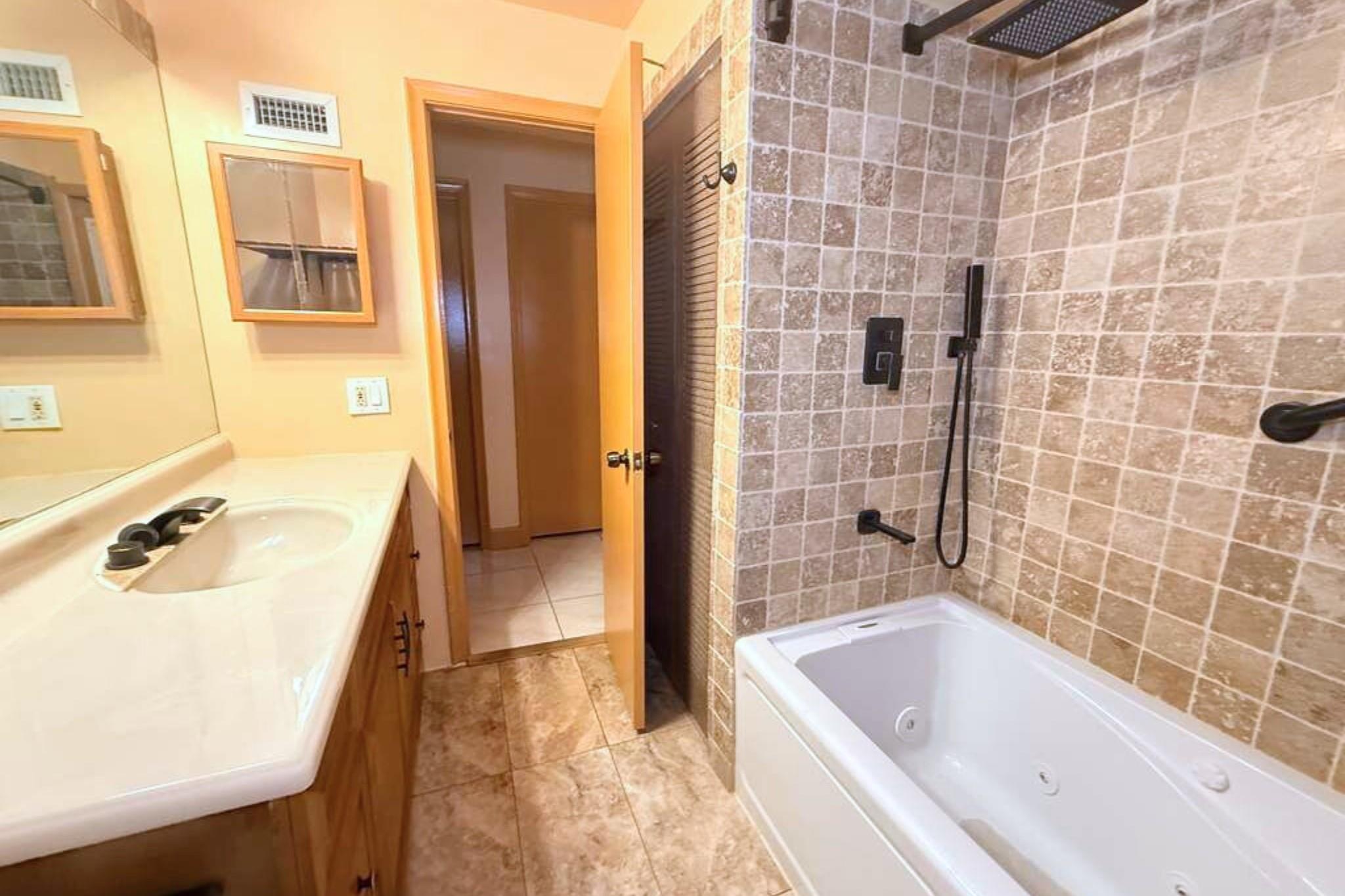 WESTVIEW SEC 1 PART 1 - Residential