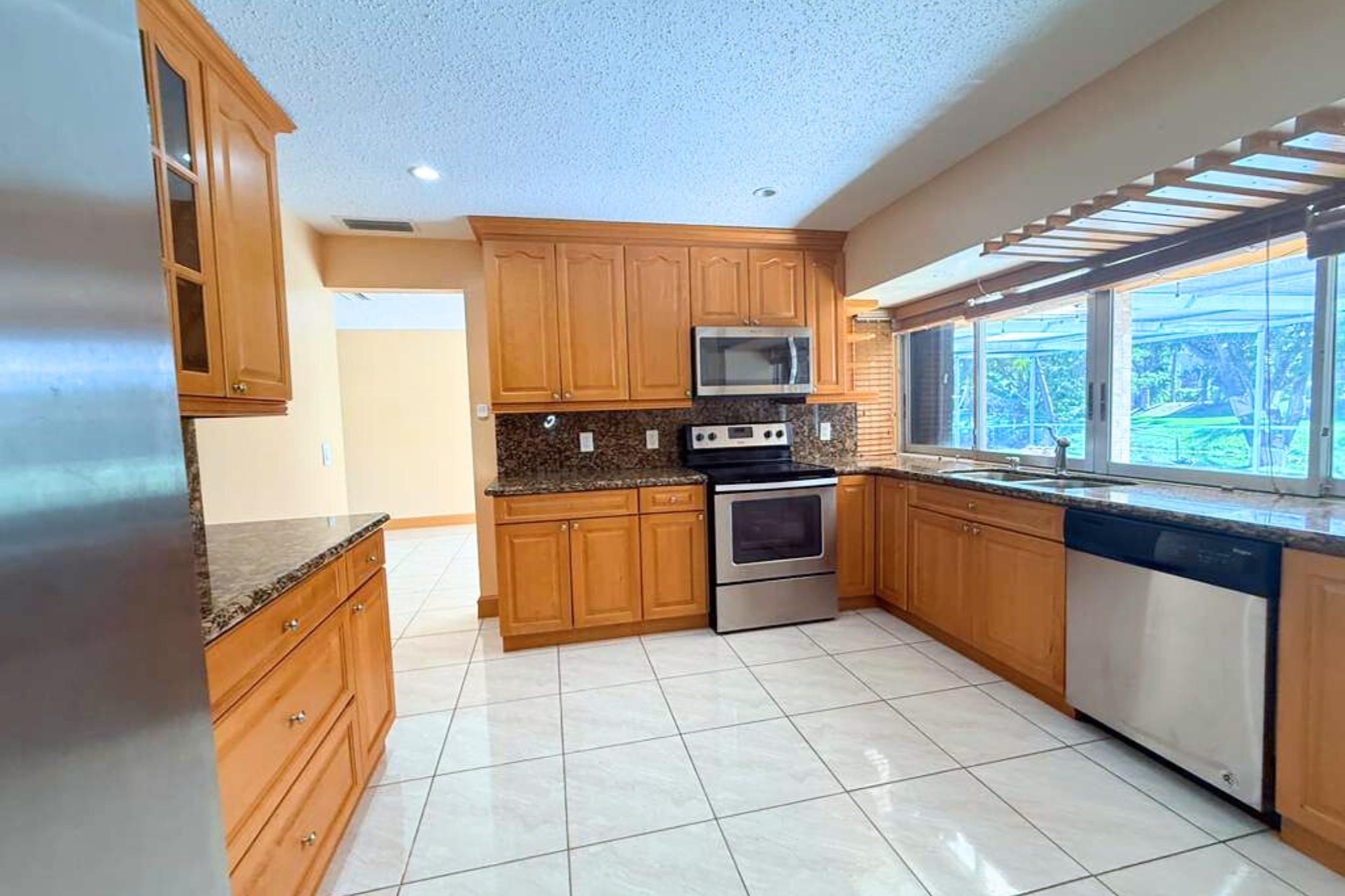 WESTVIEW SEC 1 PART 1 - Residential