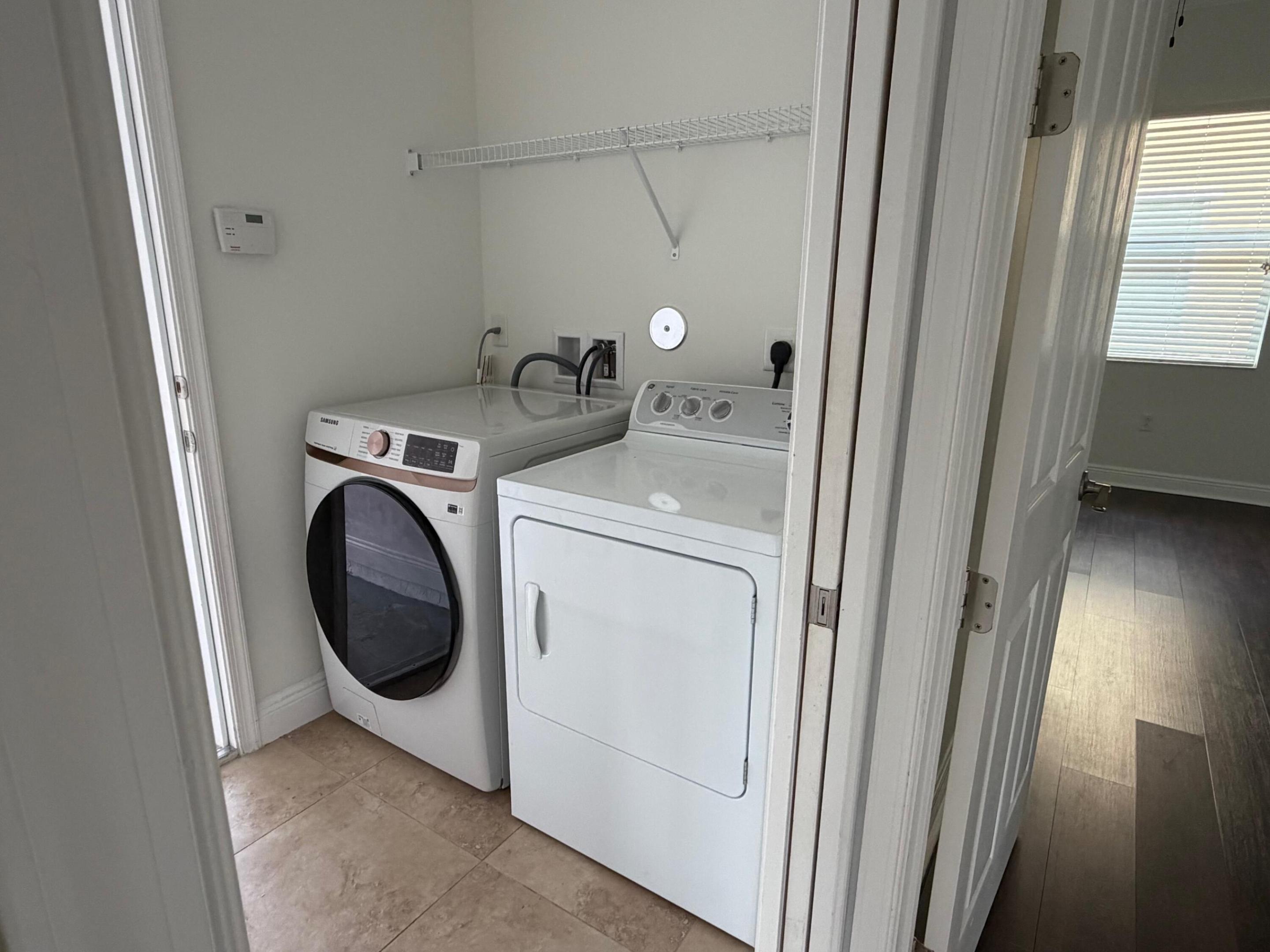 PORTOSOL REPL NO 2 - Residential Lease