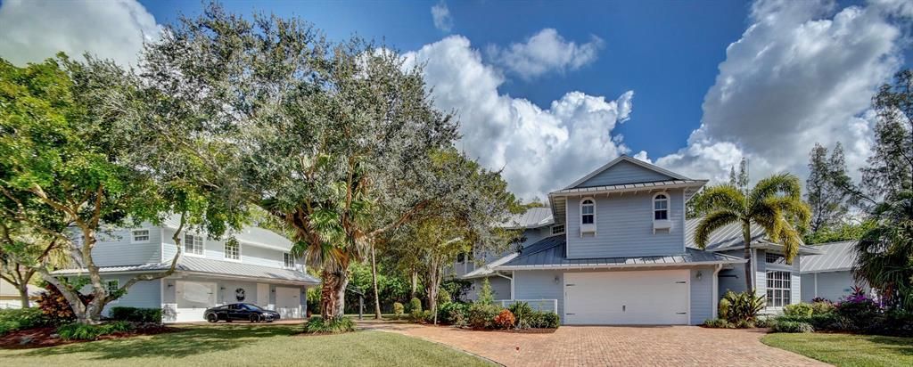 Photo of 7400 NW 49th Lane, Coconut Creek, FL 33073 (MLS # R10687376)