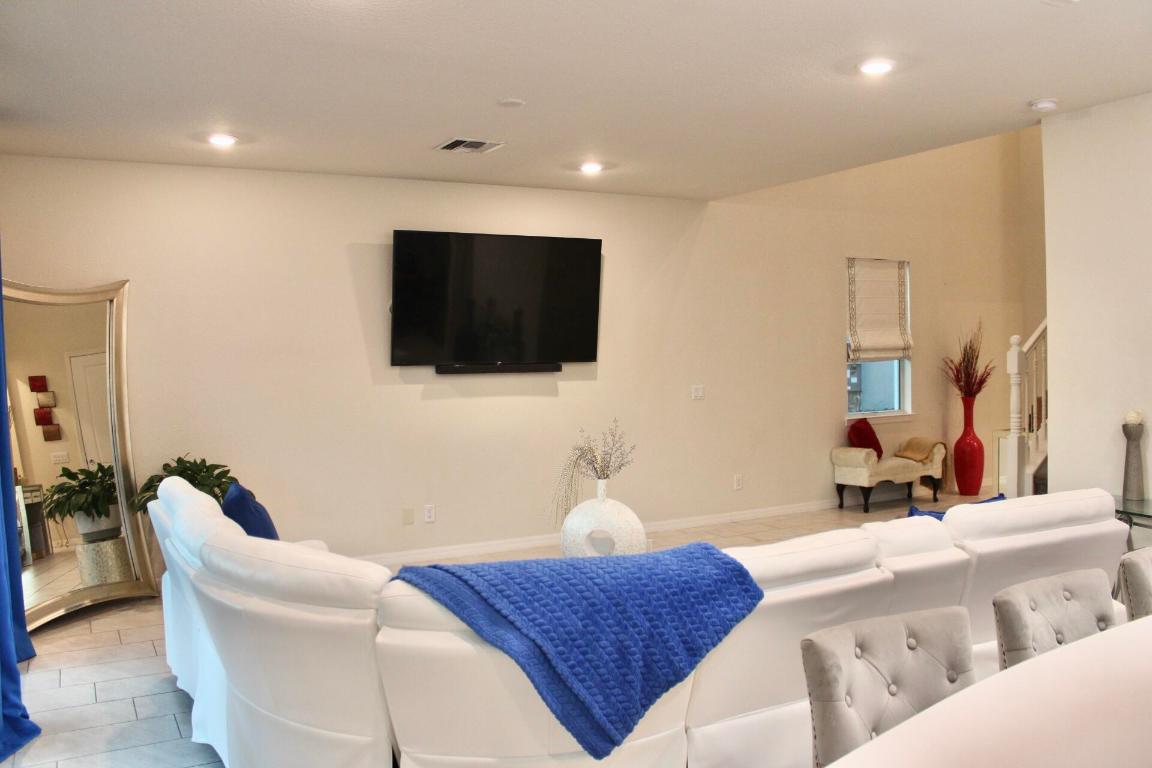 PULTE AT TRADITION PHASE 1 - Residential