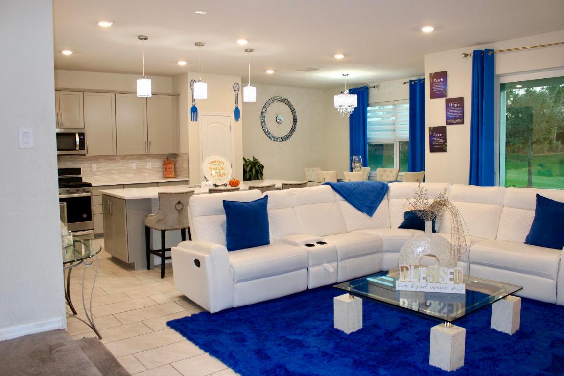 PULTE AT TRADITION PHASE 1 - Residential