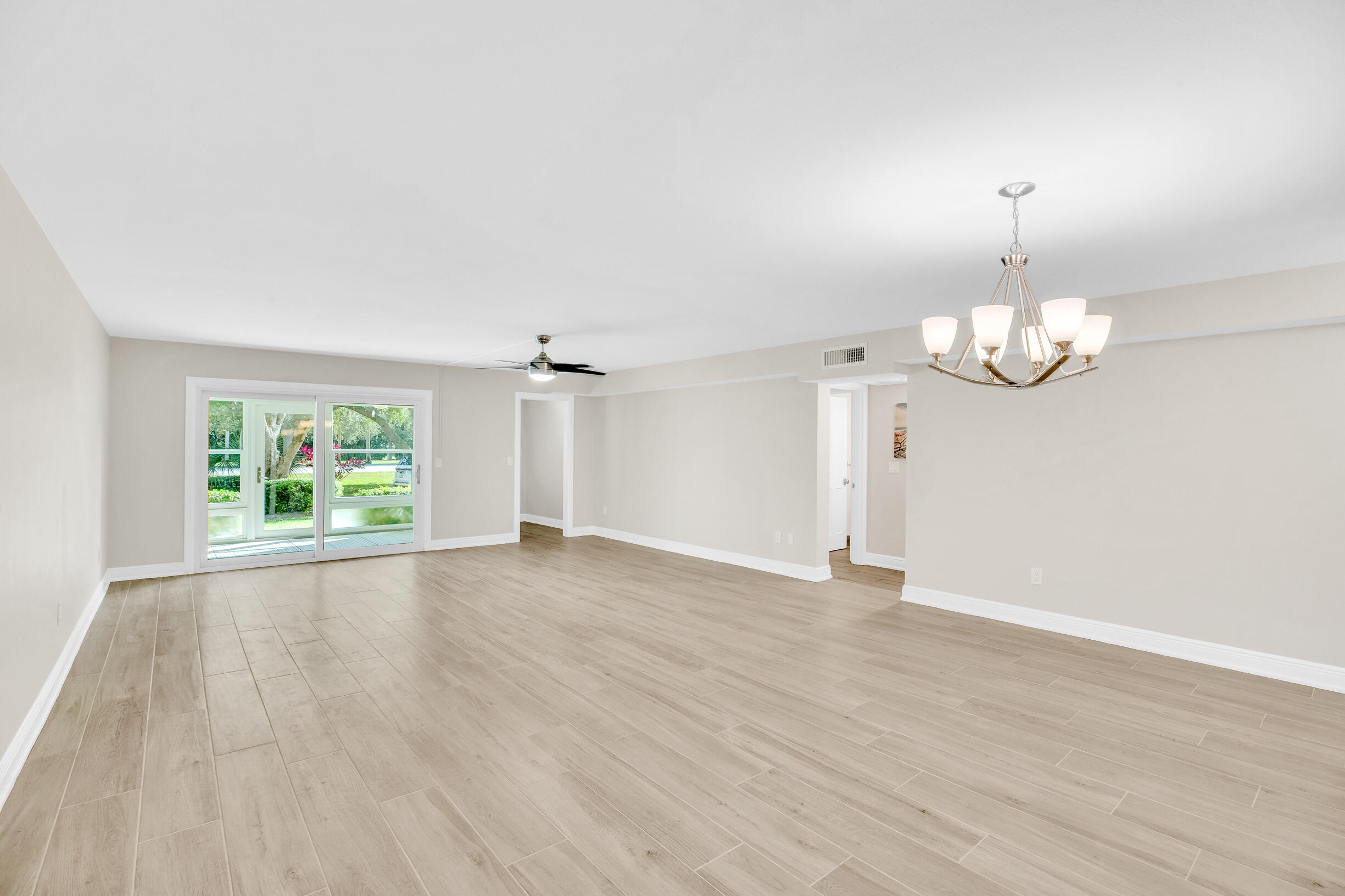 2333 Indian River Boulevard 108