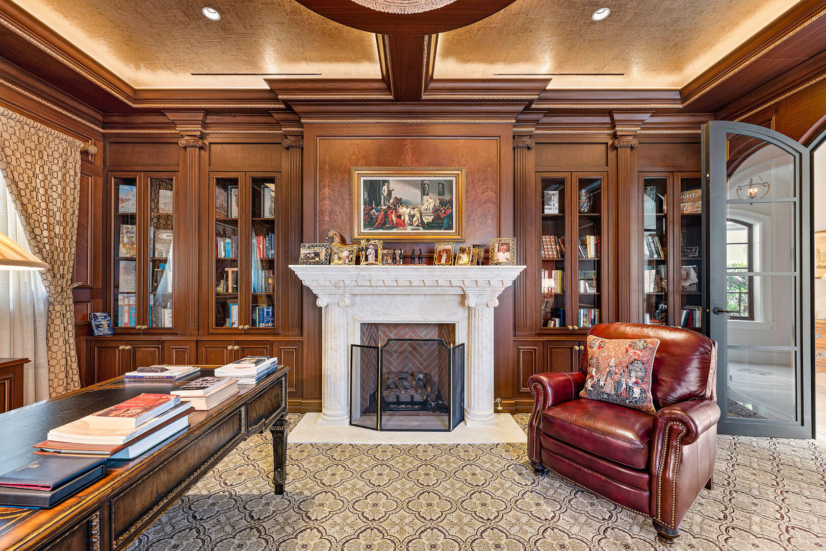 ROYAL PALM YACHT & COUNTRY CLUB - Residential