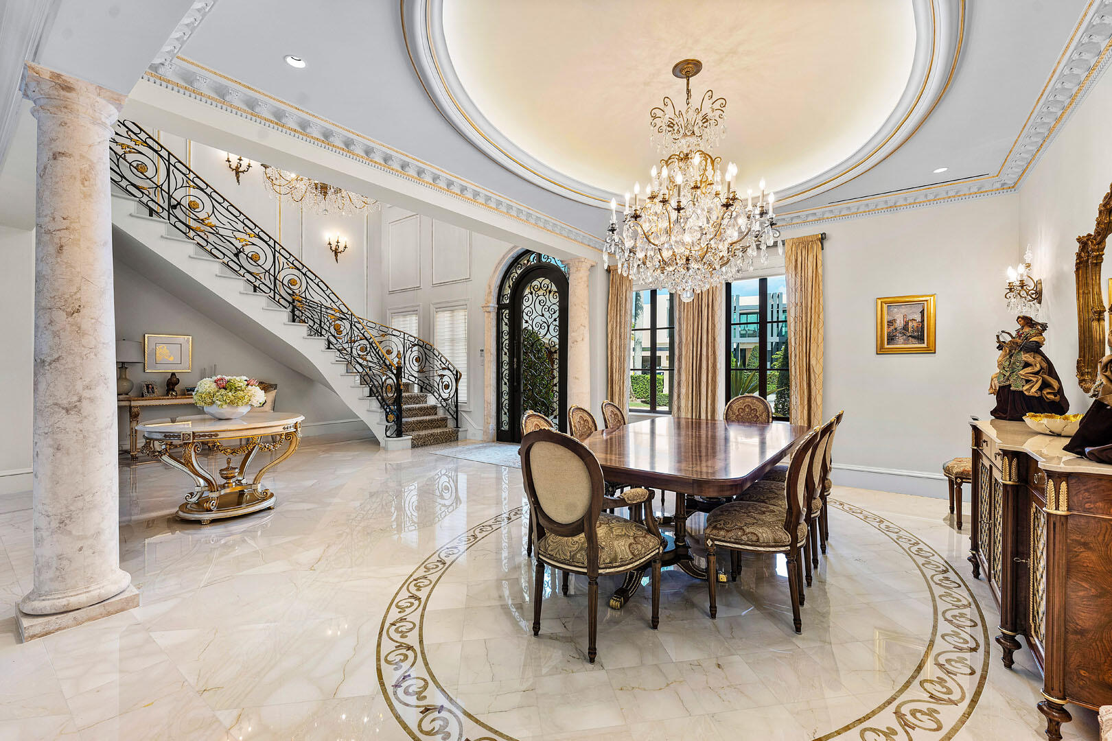 ROYAL PALM YACHT & COUNTRY CLUB - Residential