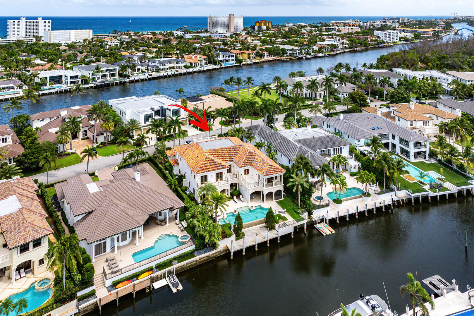 ROYAL PALM YACHT & COUNTRY CLUB - Residential