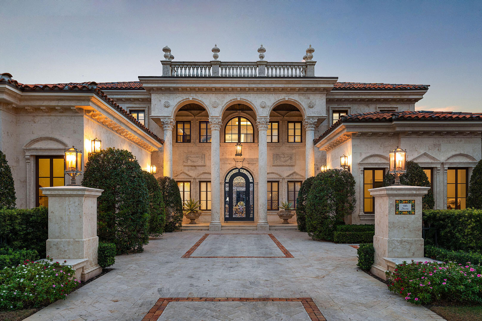 443 E Alexander Palm Road