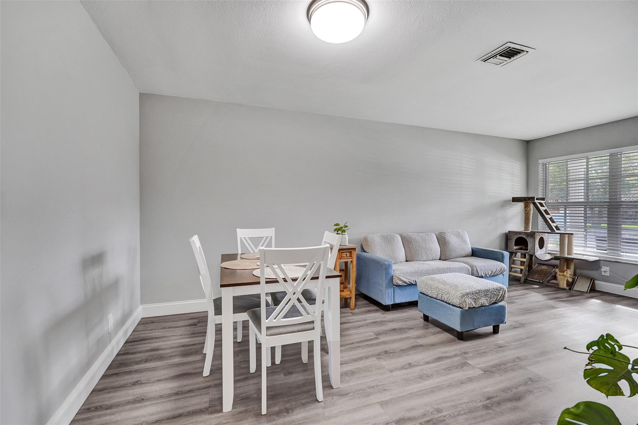 The Dells 64-40 B - Residential