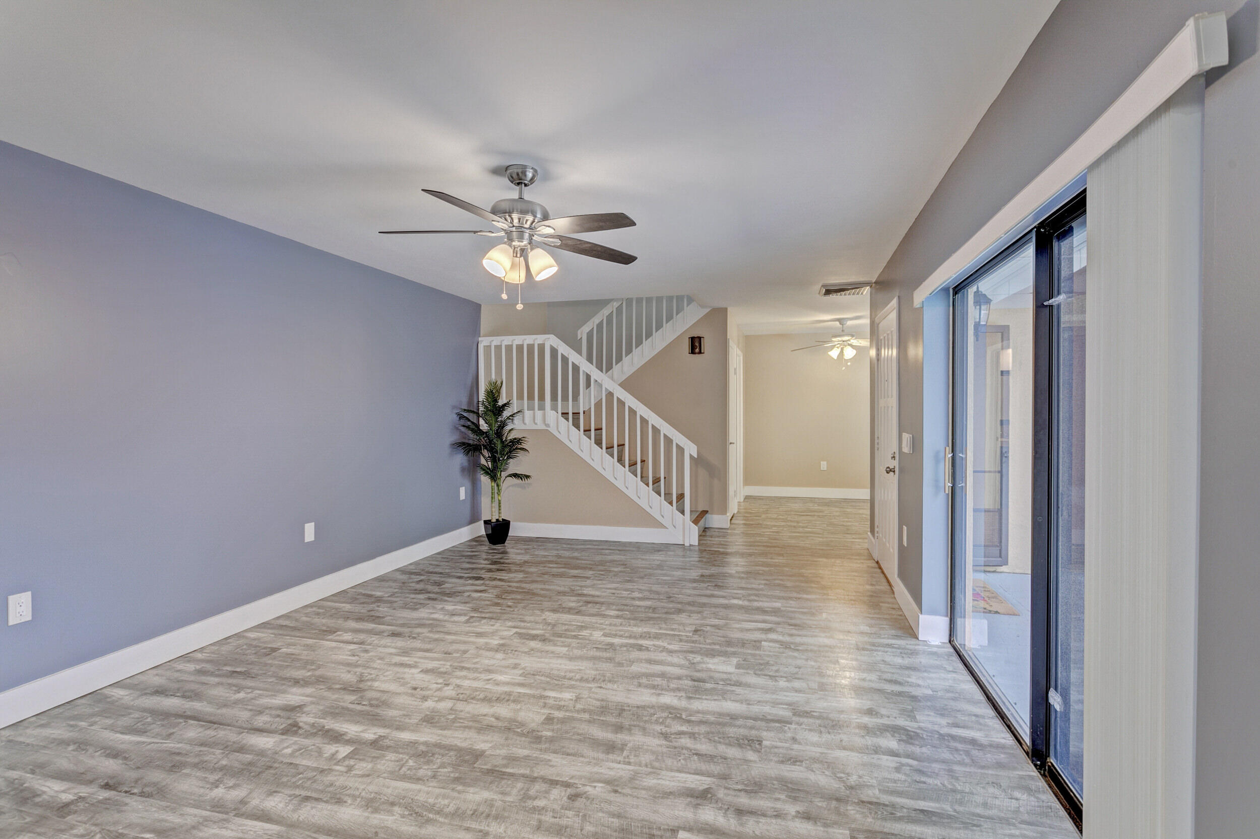 VILLAGE OF SANDALWOOD LAK - Residential Lease