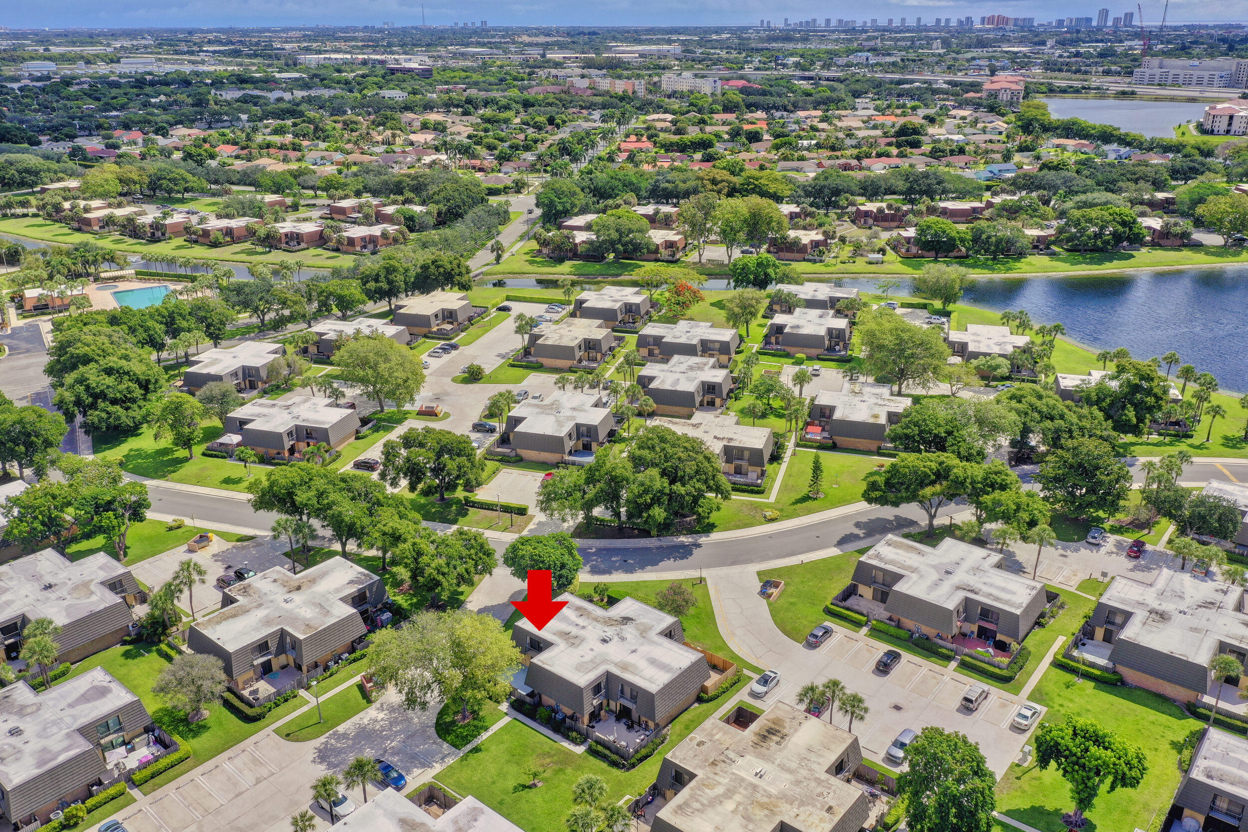 VILLAGE OF SANDALWOOD LAK - Residential Lease