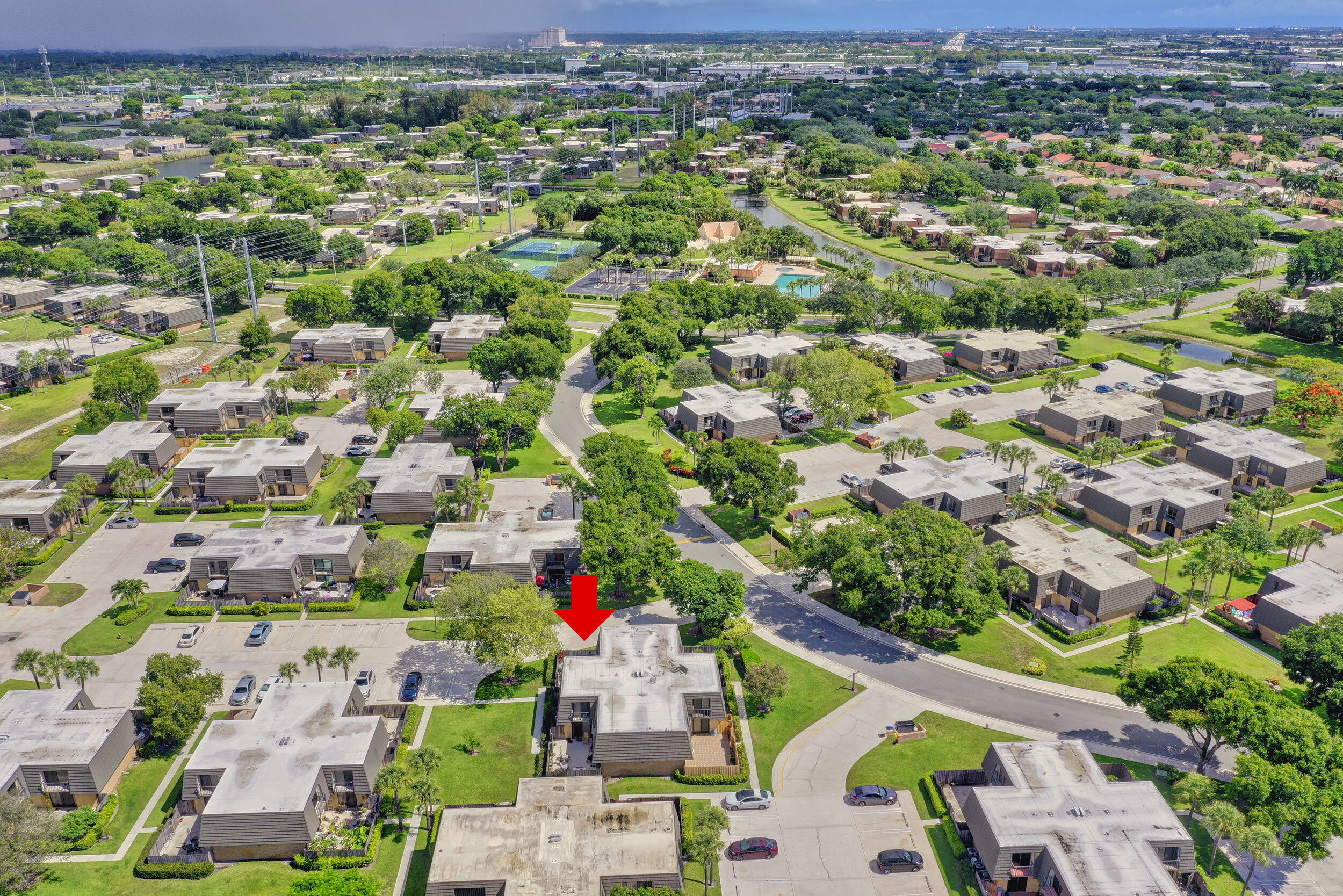 VILLAGE OF SANDALWOOD LAK - Residential Lease