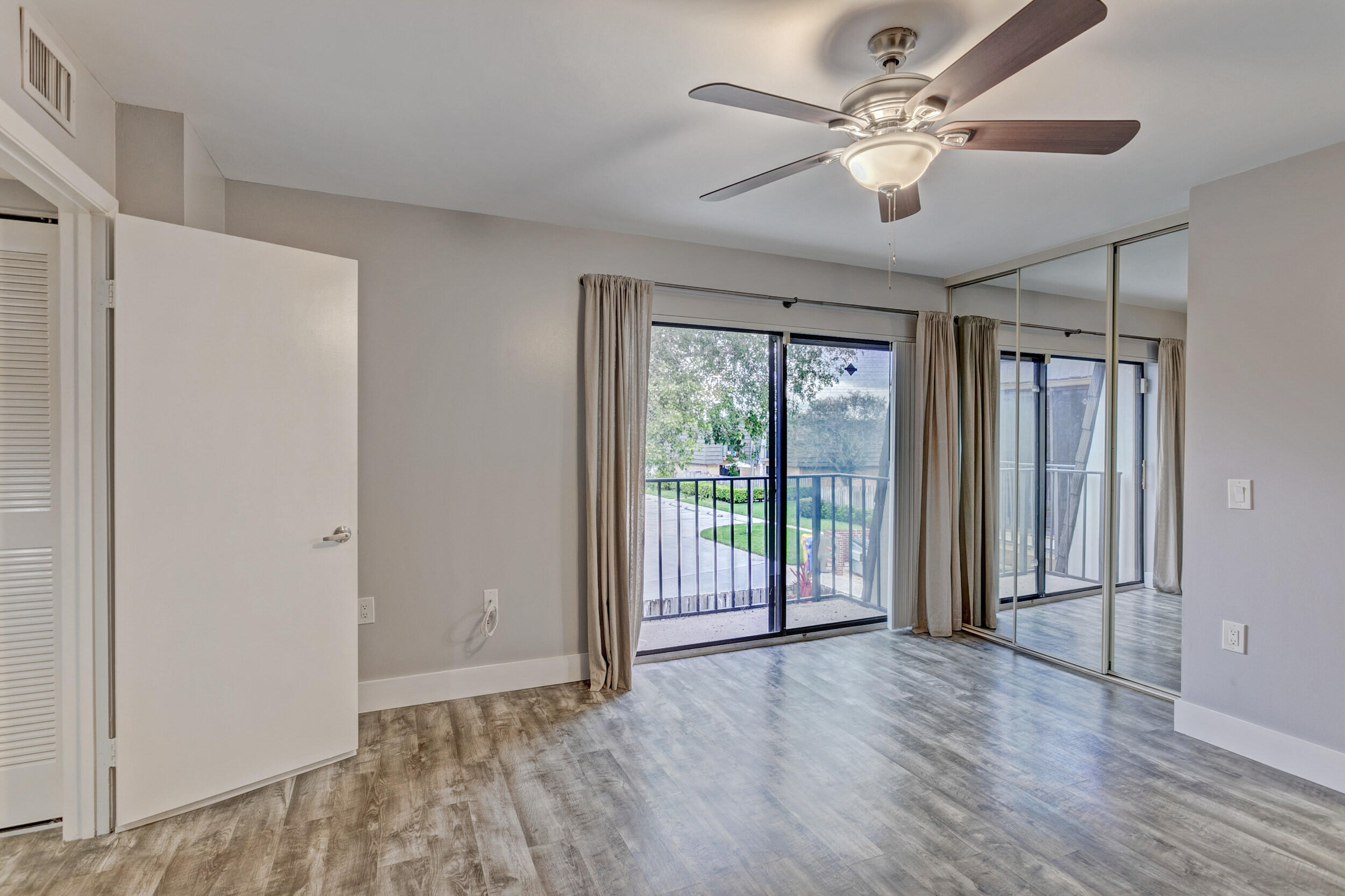 VILLAGE OF SANDALWOOD LAK - Residential Lease