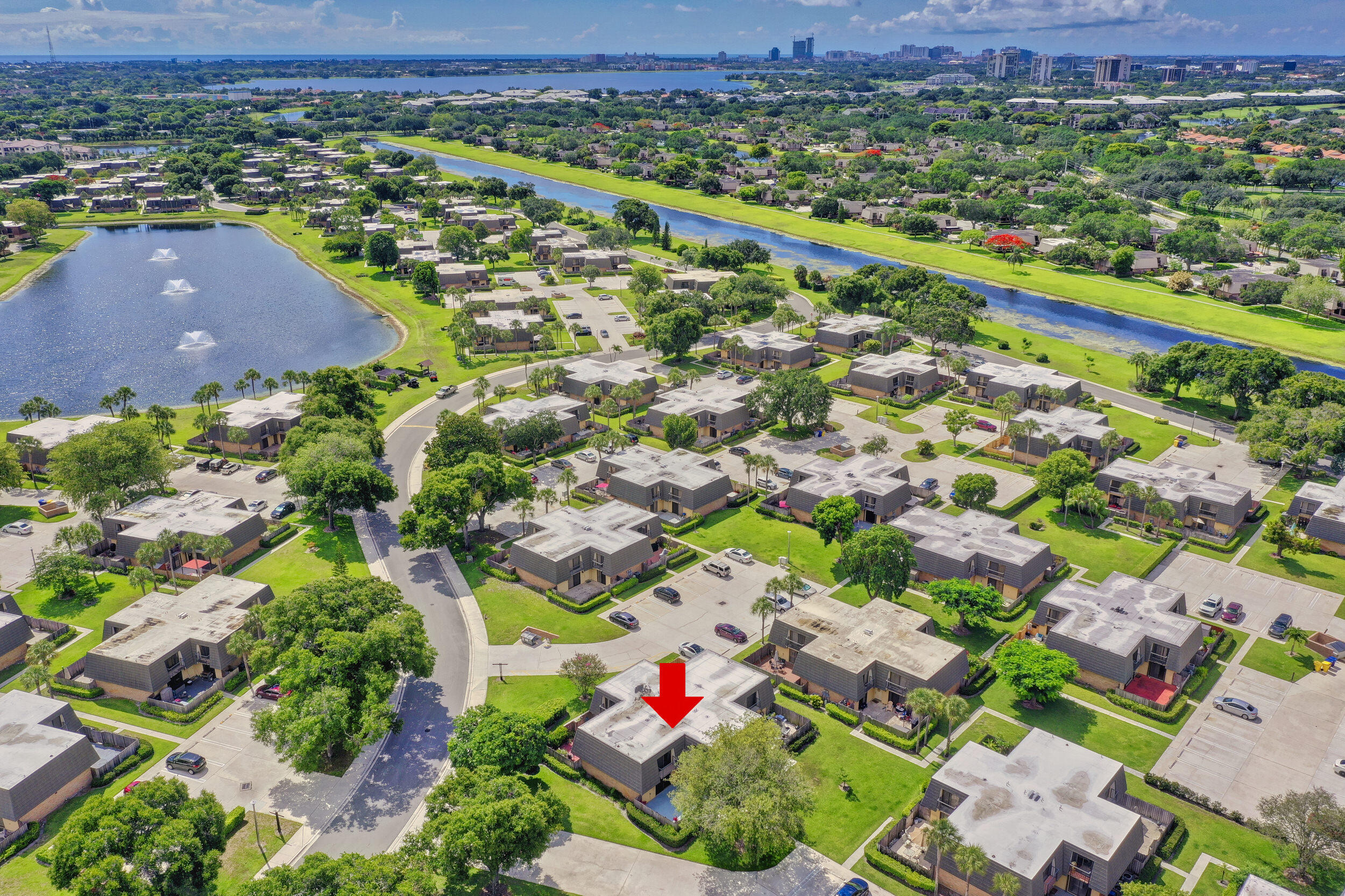 VILLAGE OF SANDALWOOD LAK - Residential Lease