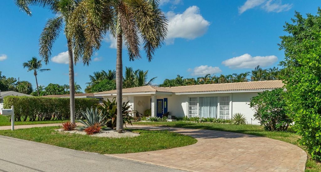 Photo of 651 Ocean Inlet Drive, Boynton Beach, FL 33435 (MLS # R11137291)