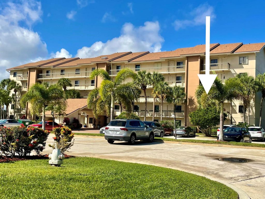 Photo of 1701 Marina Isle Way #205, Jupiter, FL 33477 (MLS # R10932606)