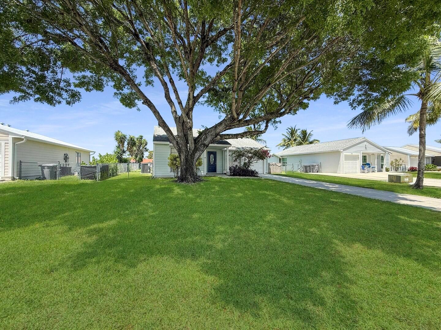 5472 Courtney Circle