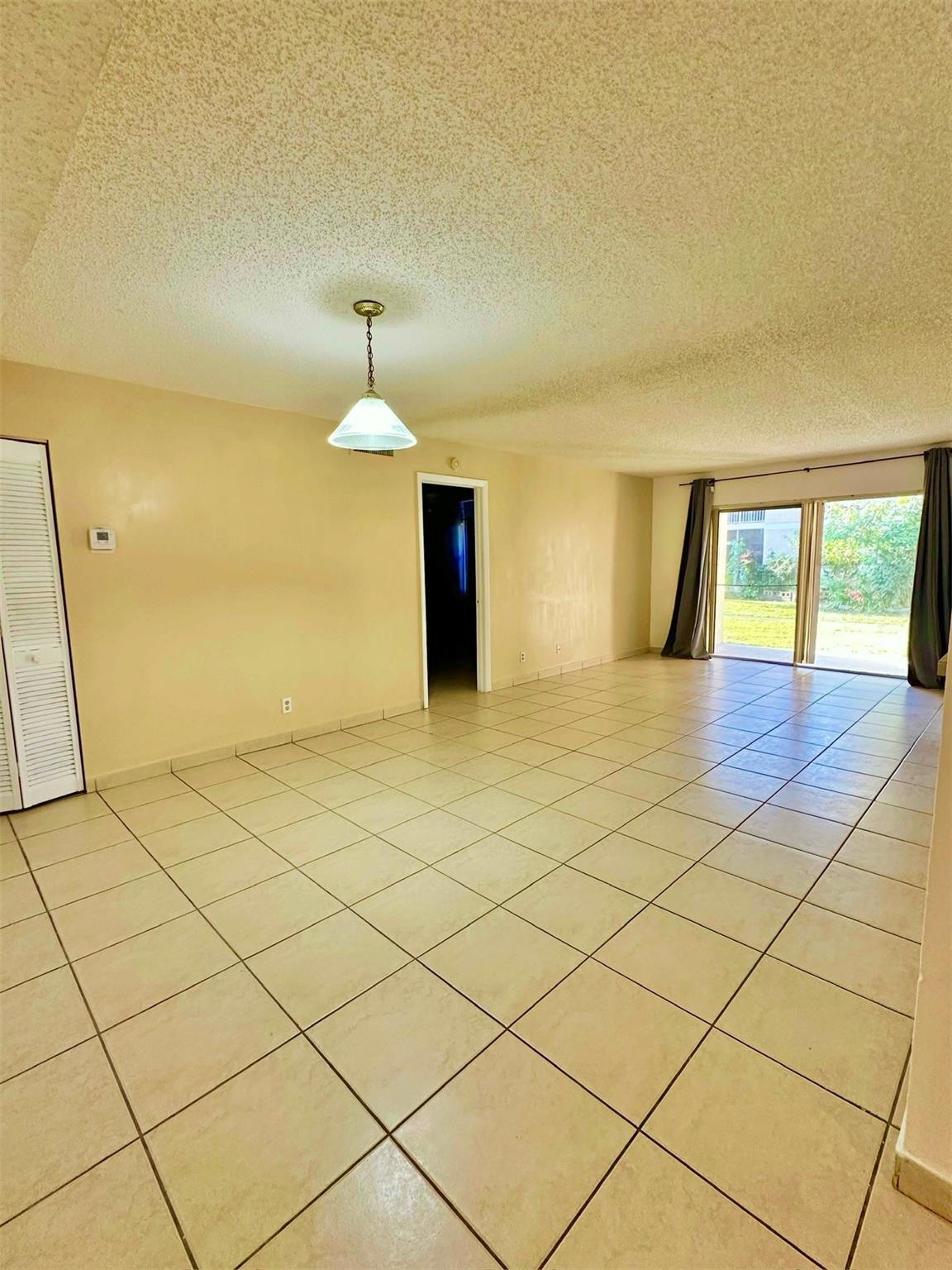 12165 Royal Palm Boulevard 3c
