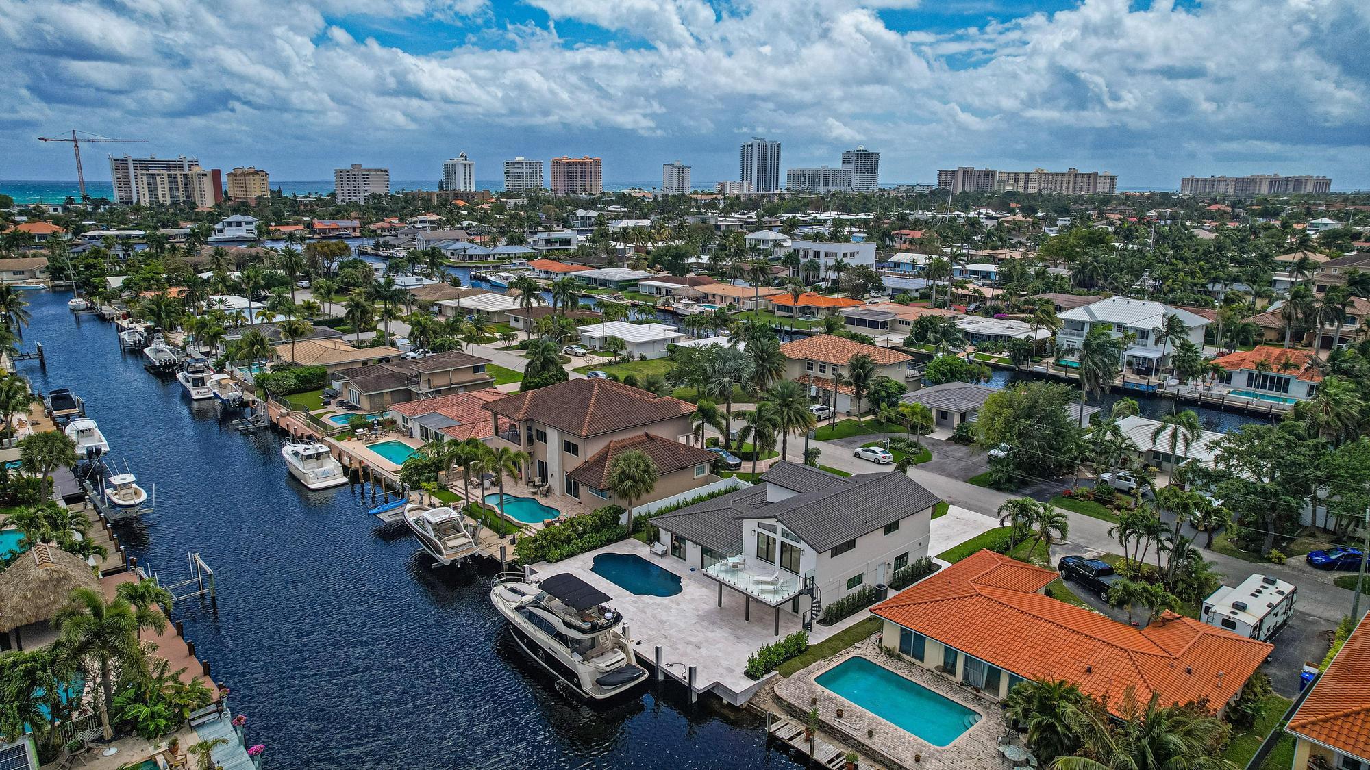 POMPANO ISLES SEC - Residential