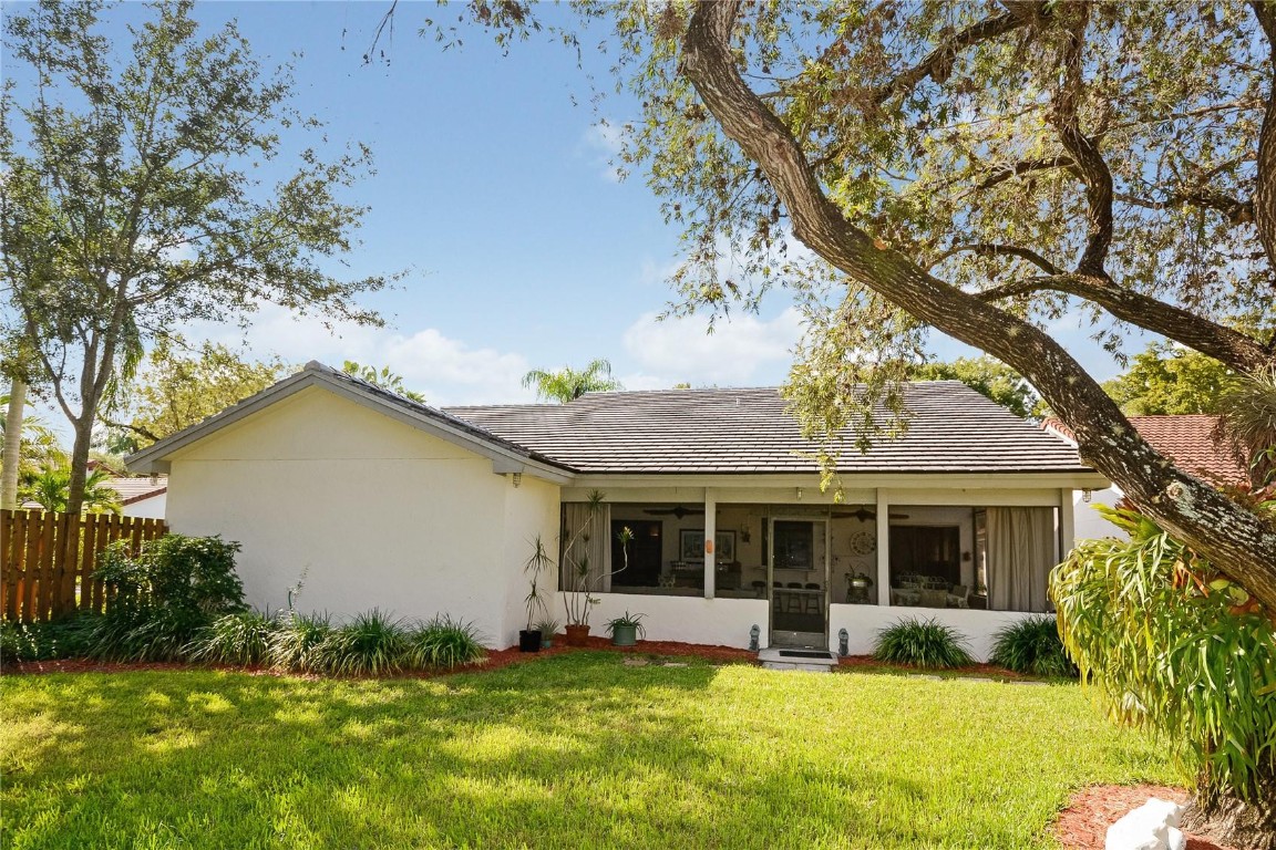 Country Isles Patio Homes - Residential Lease