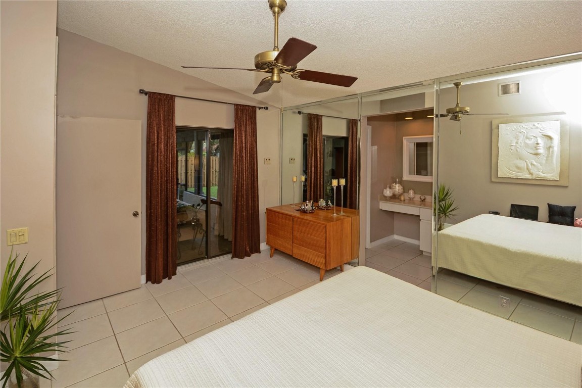 Country Isles Patio Homes - Residential Lease