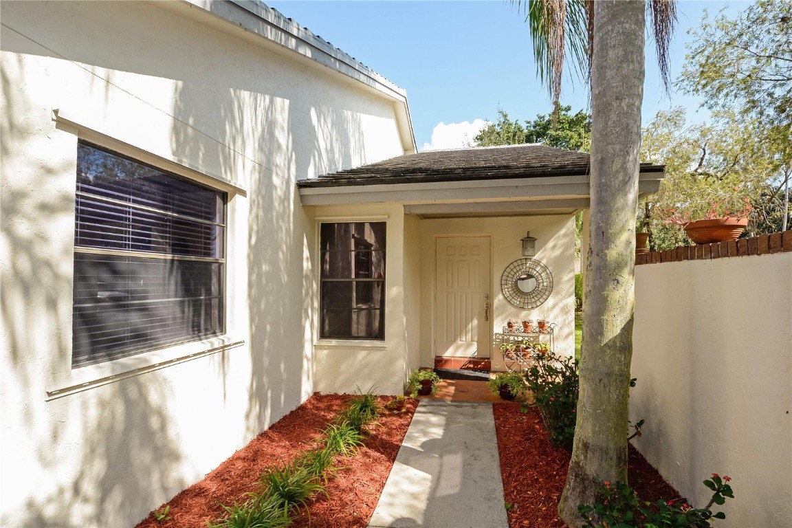 Country Isles Patio Homes - Residential Lease