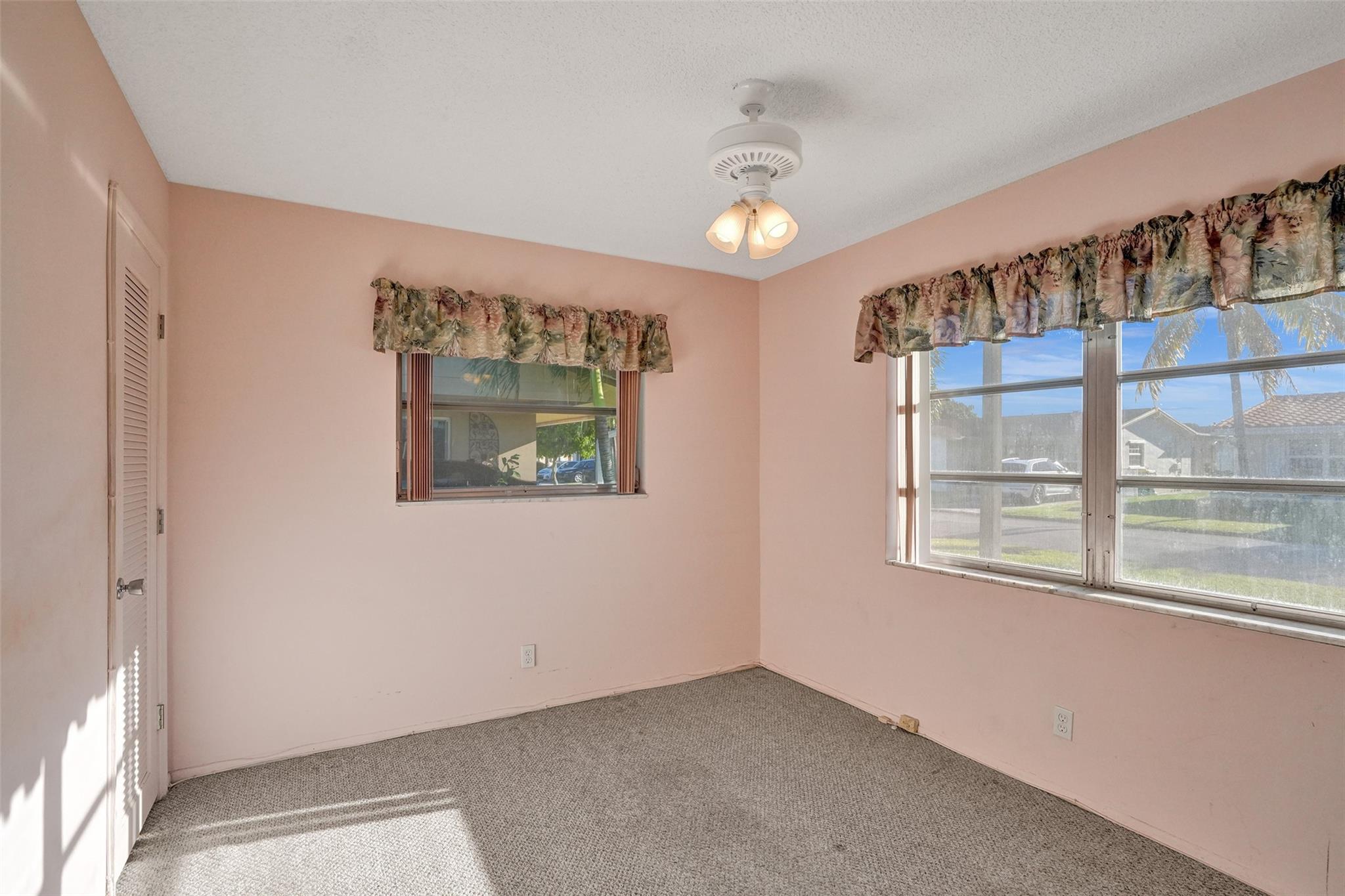 Mainlands Of Tamarac Lake - Residential