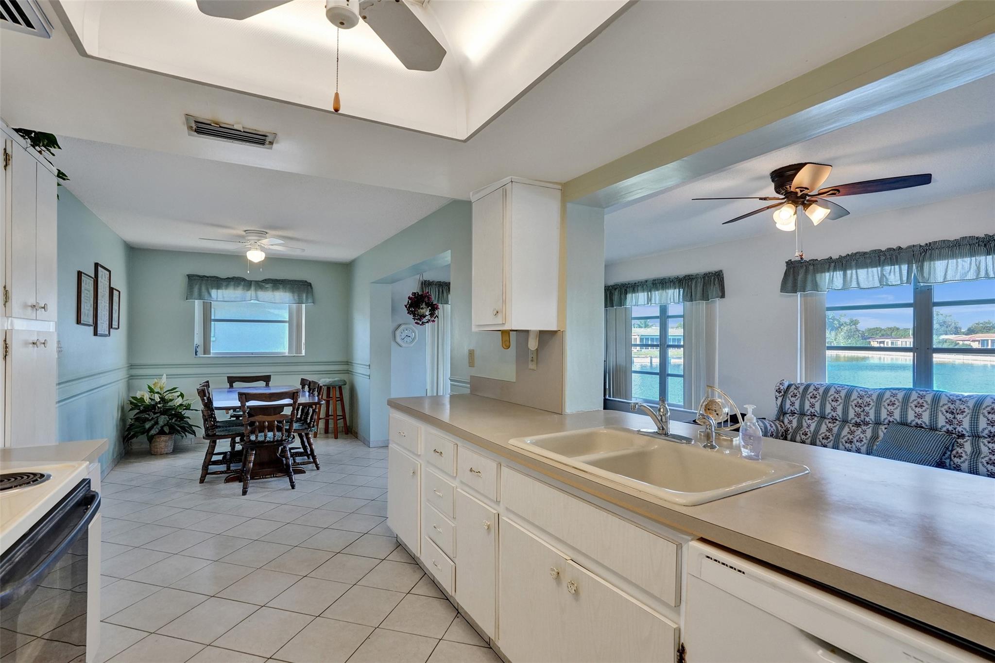 Mainlands Of Tamarac Lake - Residential