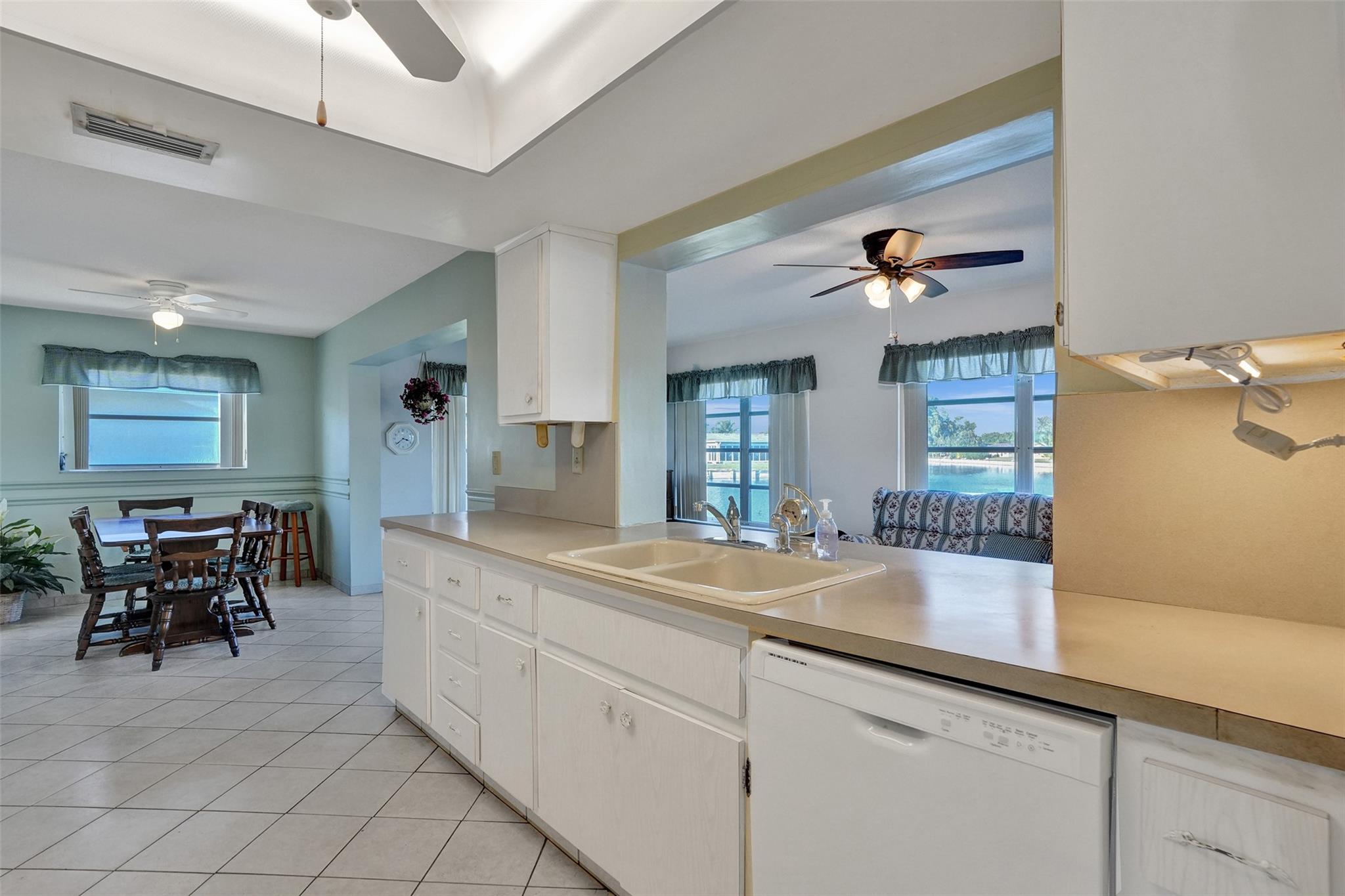 Mainlands Of Tamarac Lake - Residential