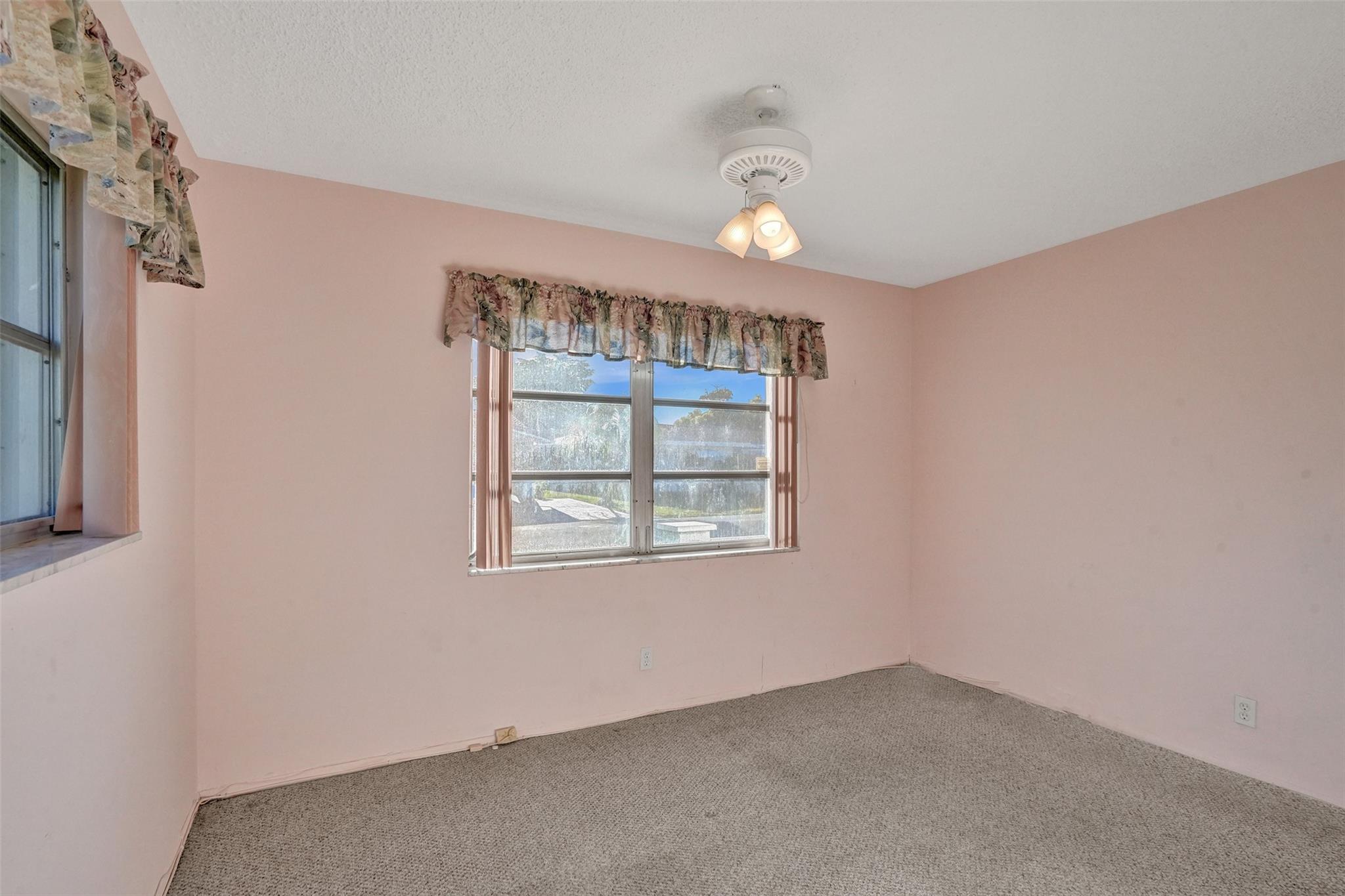 Mainlands Of Tamarac Lake - Residential