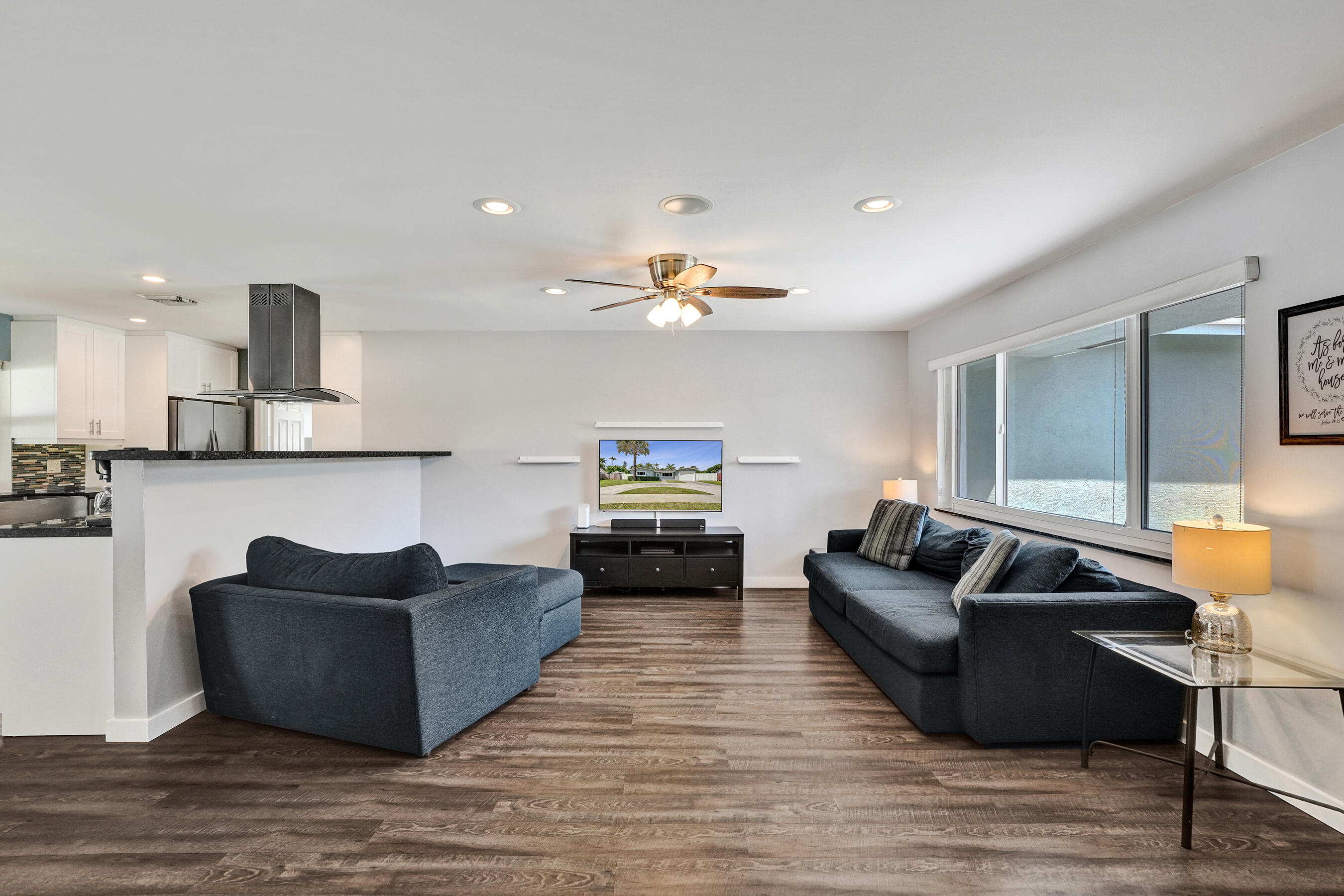 SUMMERTIME ISLES - Residential