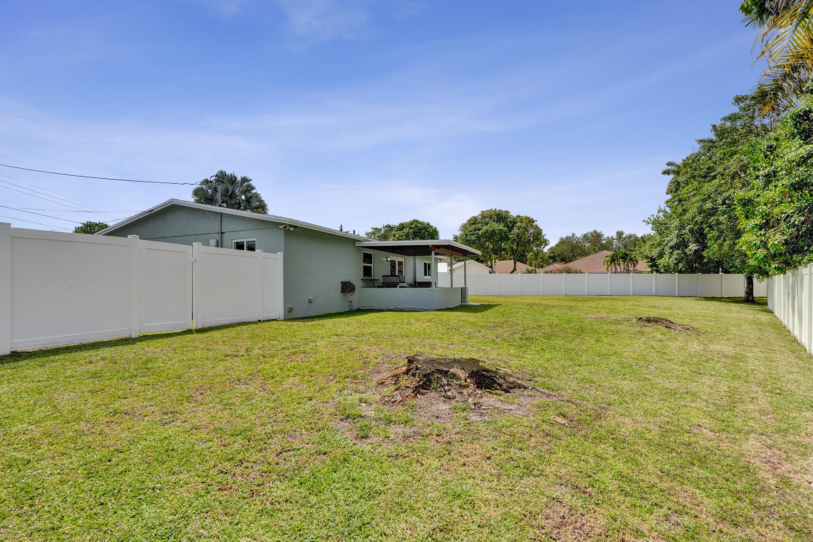 SUMMERTIME ISLES - Residential