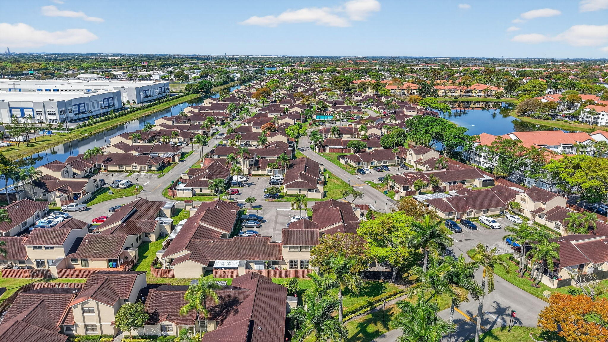 VILLA HOMES AT THE MOORS - Residential