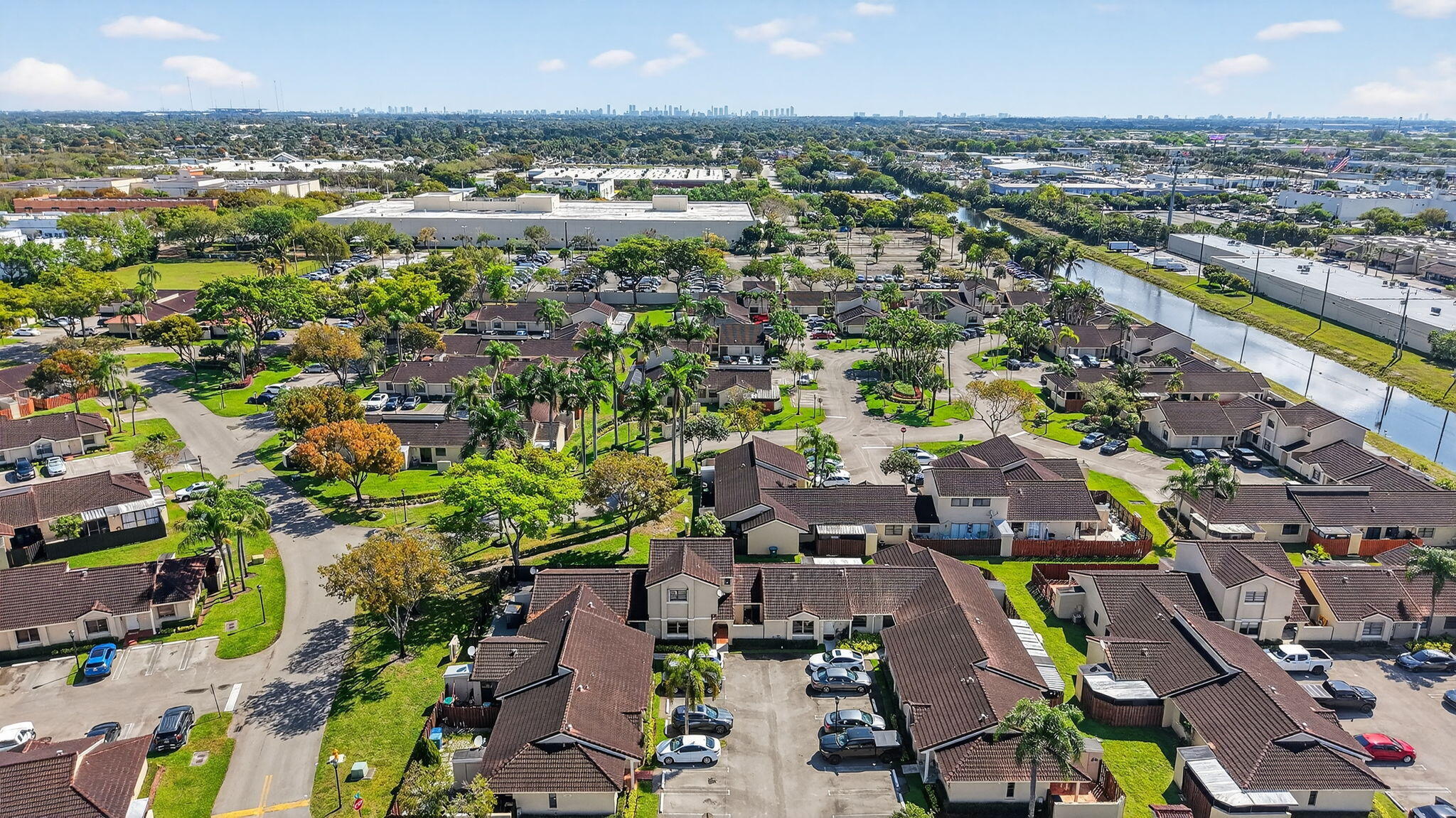 VILLA HOMES AT THE MOORS - Residential