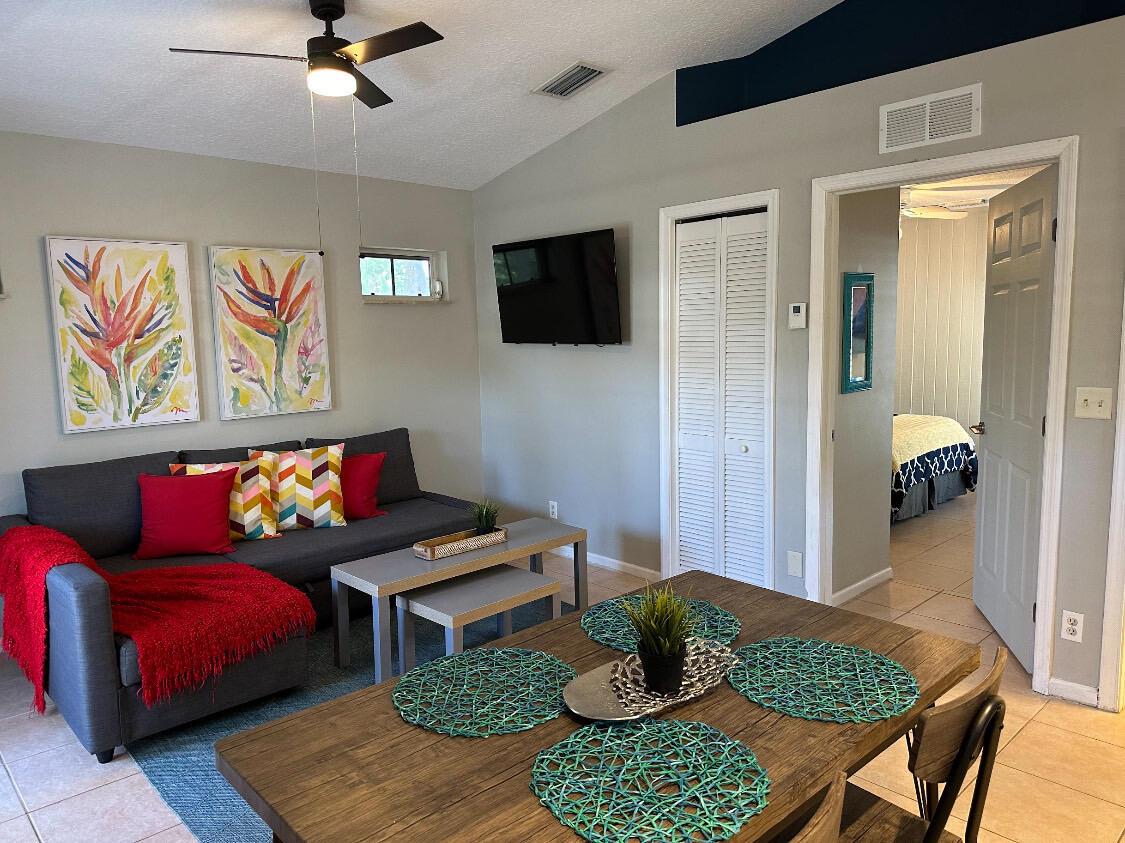 Welcome to this delightful 1-bedroom, 1-bathroom detached cottage. Tucked away in one of the most picturesque and walkable neighborhoods around, this cozy gem is just a short stroll from the intracoastal.Inside, you'll find a bright and inviting space with a washer and dryer included for added convenience. Step outside to your own private patio, ideal for morning coffee or evening relaxation, and enjoy a designated parking spot just for you.But the charm doesn't stop there--residents enjoy access to a vibrant clubhouse that hosts weekly food truck events, making it easy to connect with neighbors and enjoy delicious local eats right at your doorstep.
