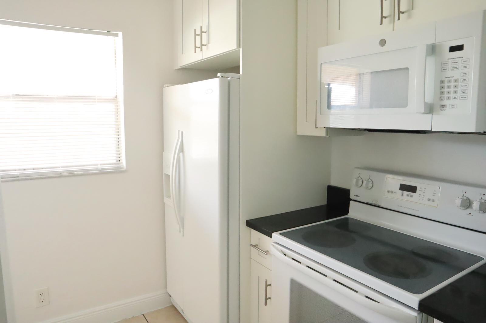 GOLDCREST CONDO - Residential Lease