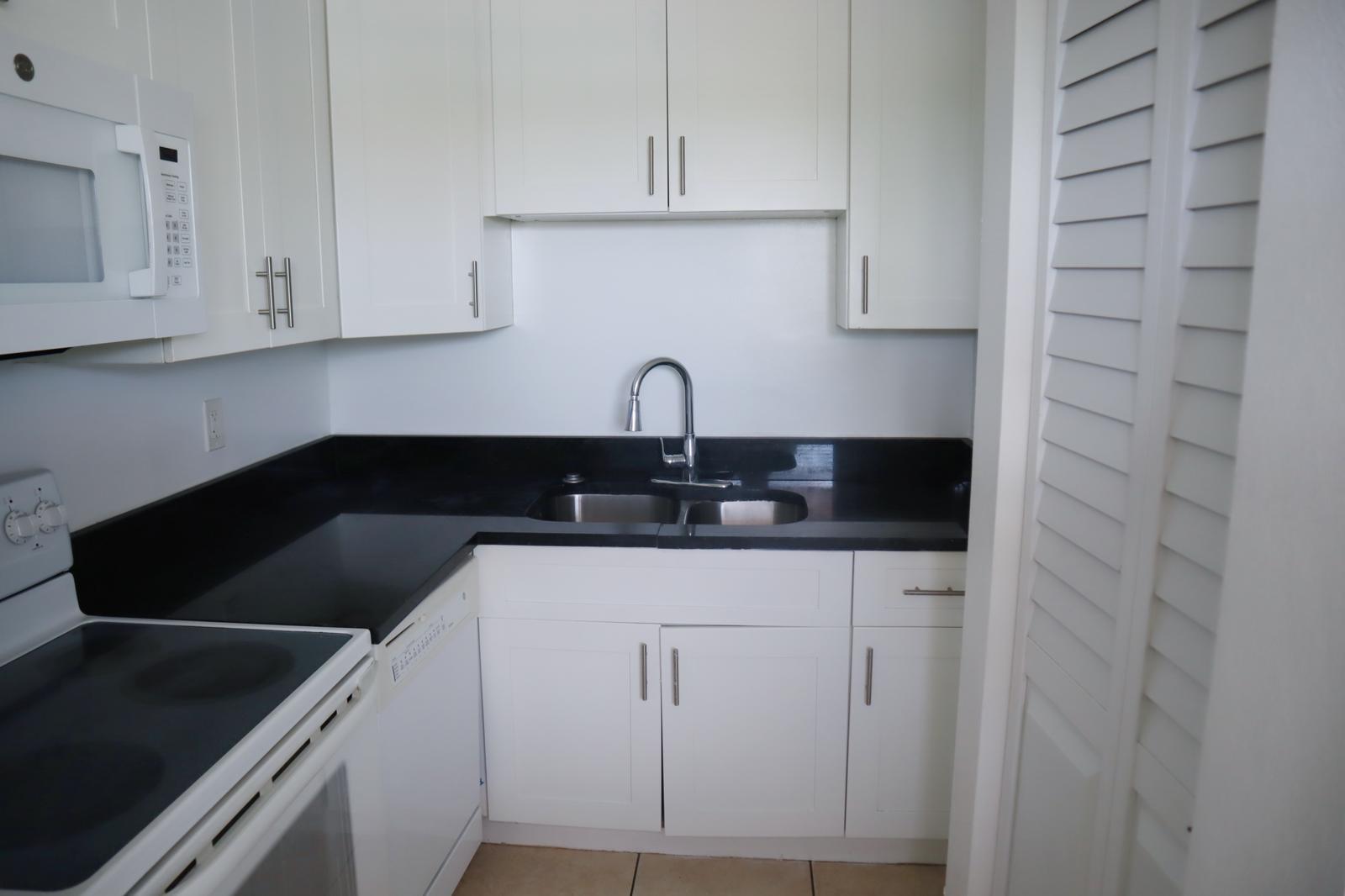 GOLDCREST CONDO - Residential Lease