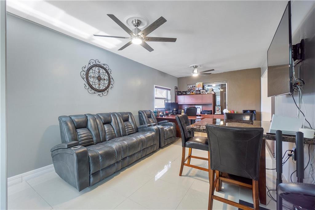 Coral Spgs II 59-49 B - Residential