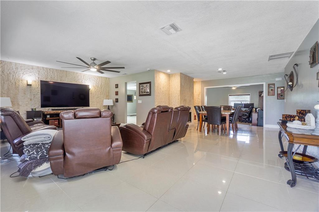 Coral Spgs II 59-49 B - Residential