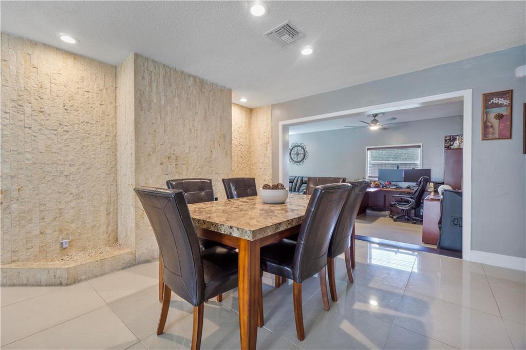 Coral Spgs II 59-49 B - Residential